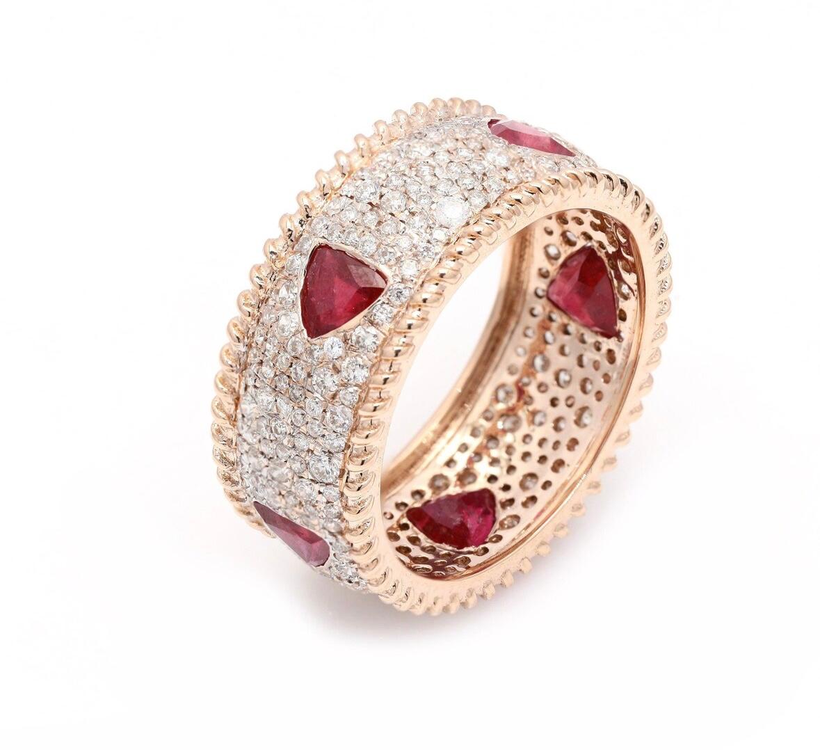 Natural ruby 1.47cts & diamond 1.15cts ring in 14k rose gold In New Condition In jaipur, IN
