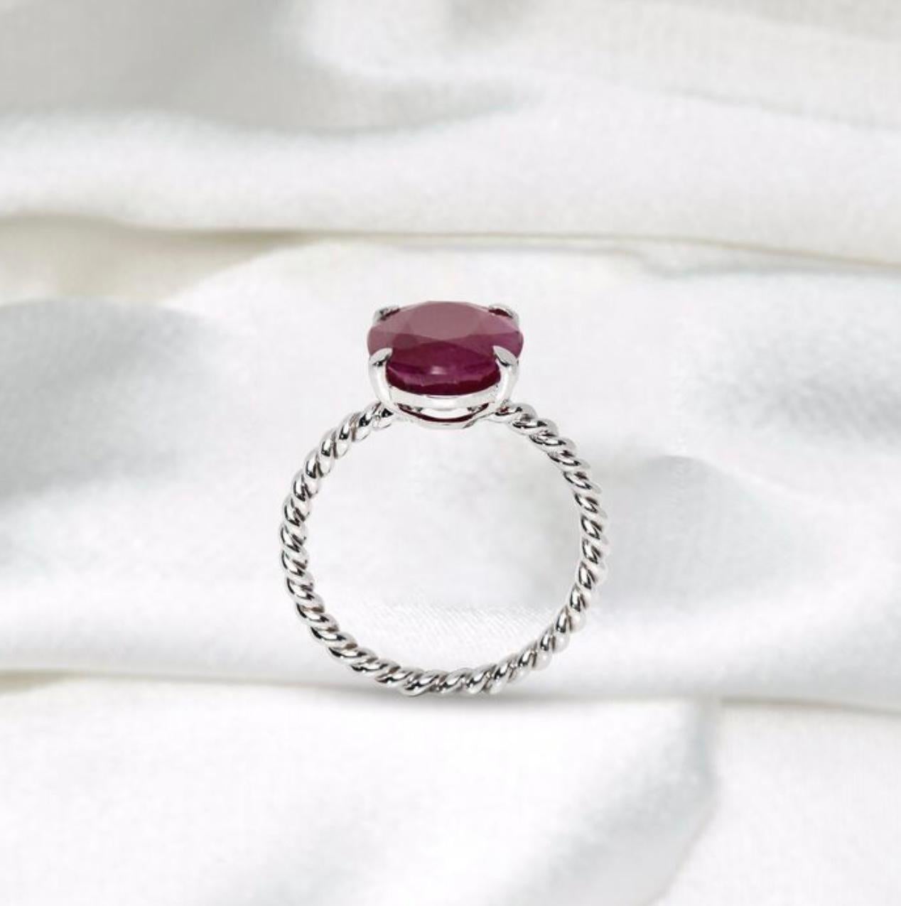 Oval Cut  Ruby Ring 14 Karat White Gold  Not Heated/ Not Treated Ruby, Certified Gem For Sale