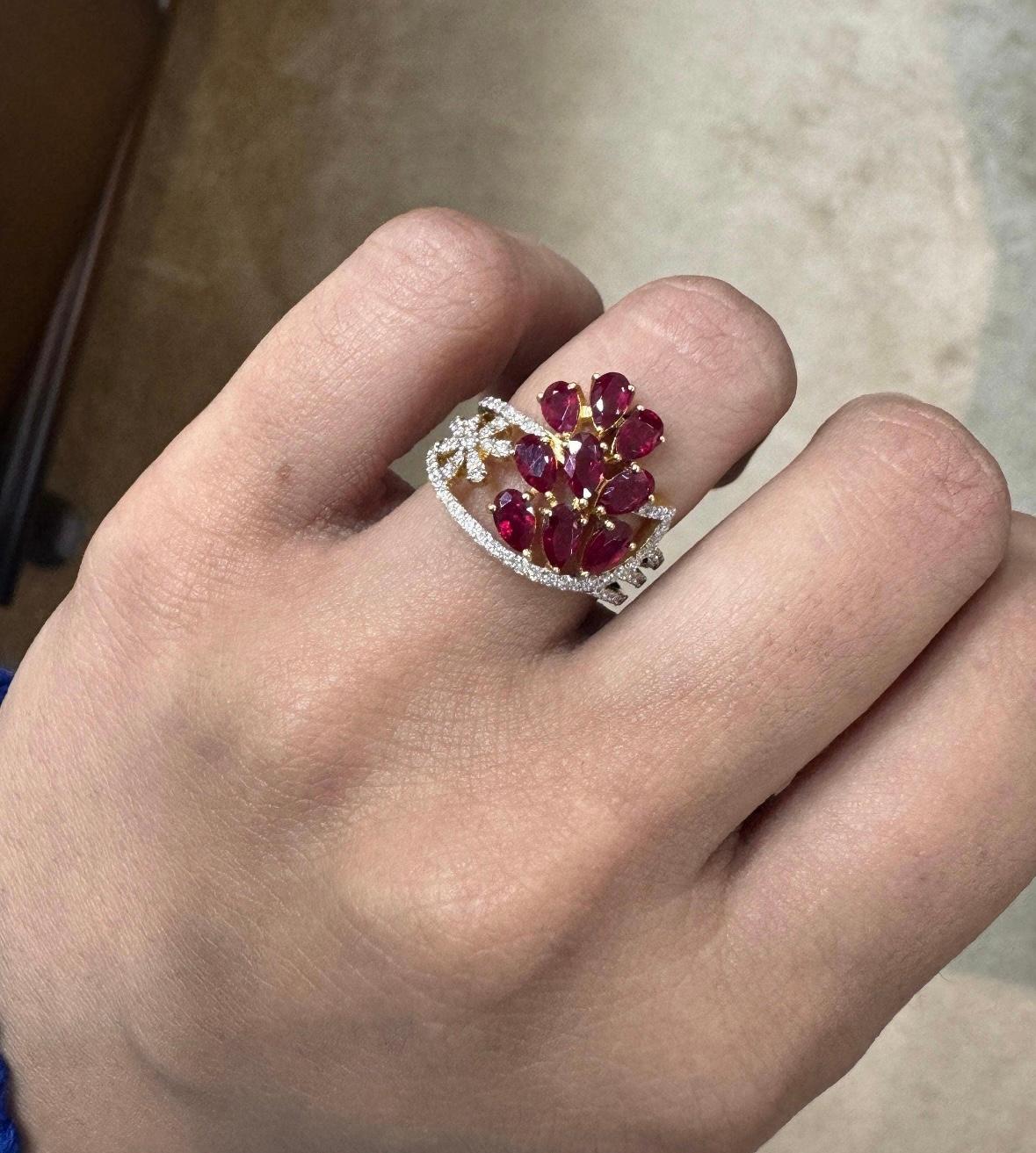 Natural ruby 1.95cts & diamond 0.41cts ring in 18k gold In New Condition In jaipur, IN