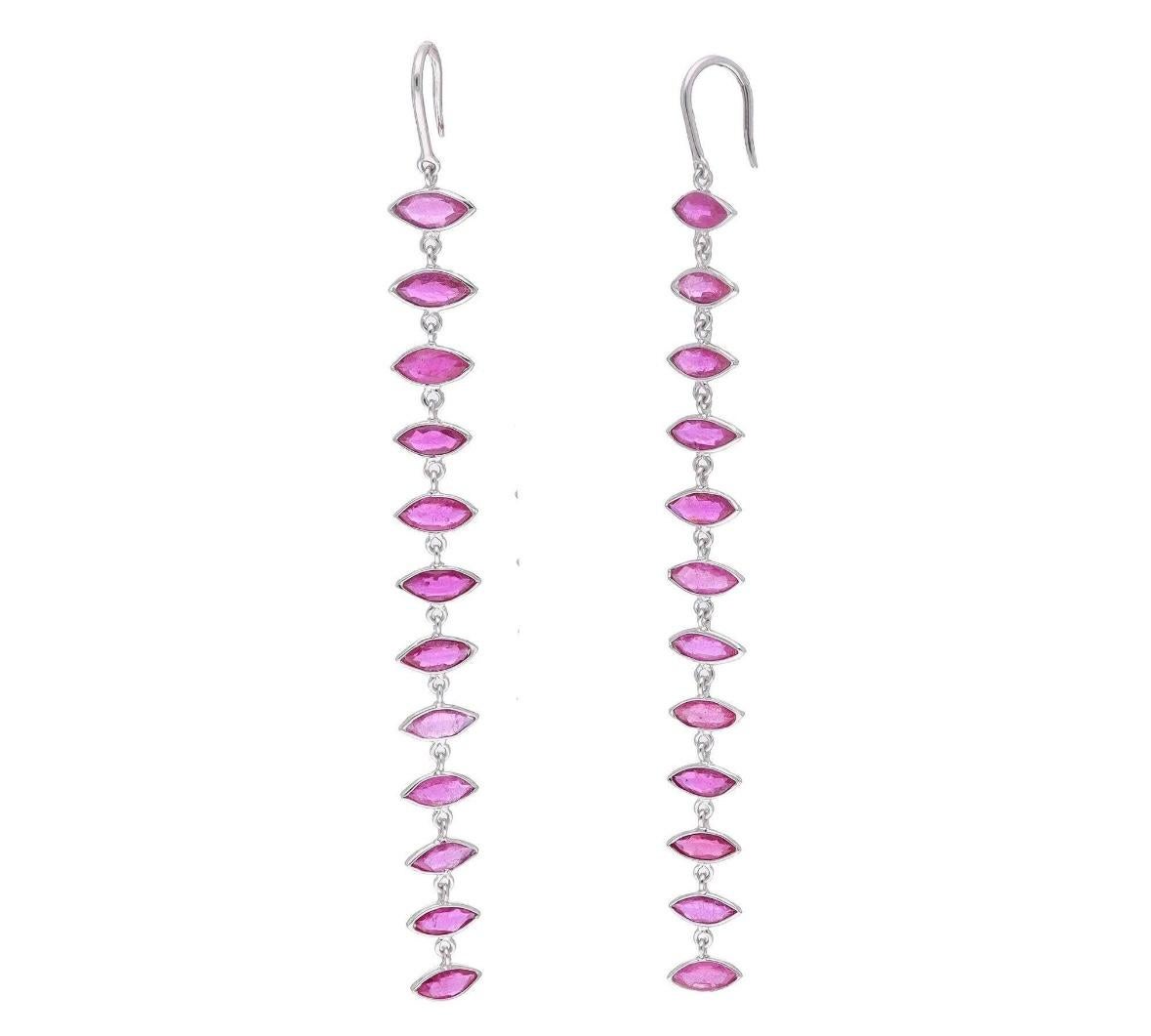 Women's Natural ruby 6.62cts earring in 18k gold