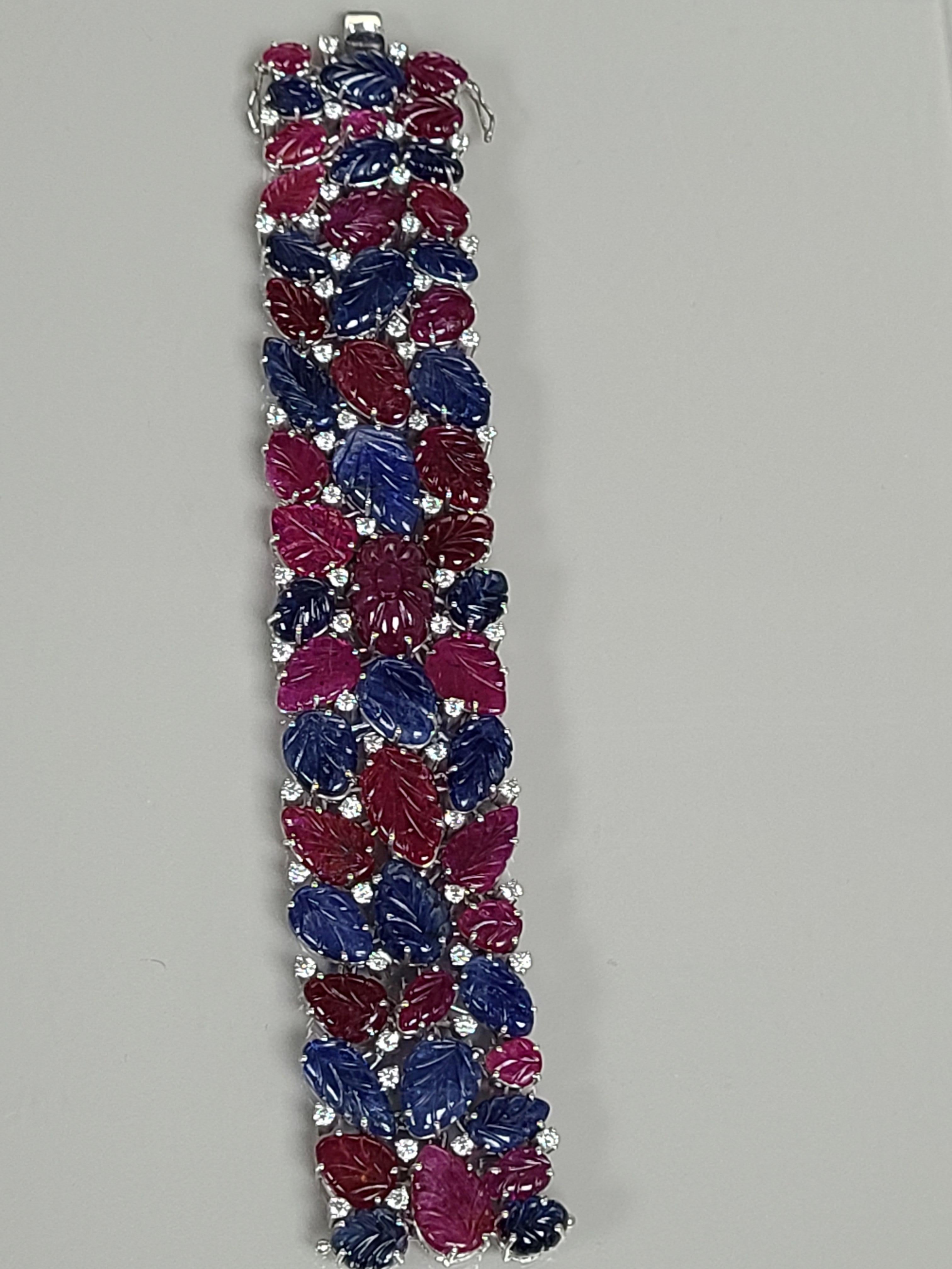 Women's Natural Ruby and Blue Sapphire Un-Heat Bracelet with Diamonds in 18 Karat Gold For Sale