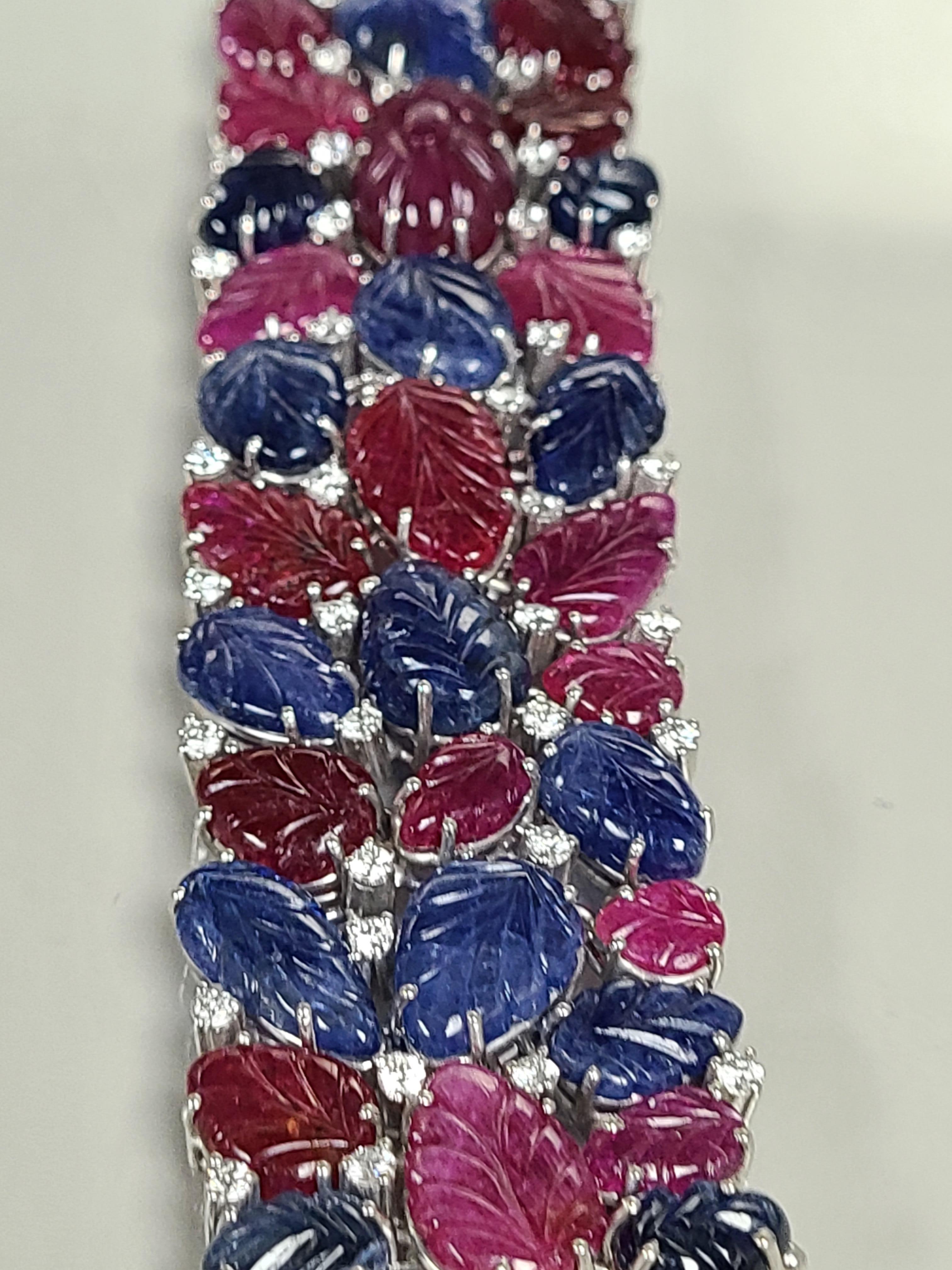 Natural Ruby and Blue Sapphire Un-Heat Bracelet with Diamonds in 18 Karat Gold For Sale 1