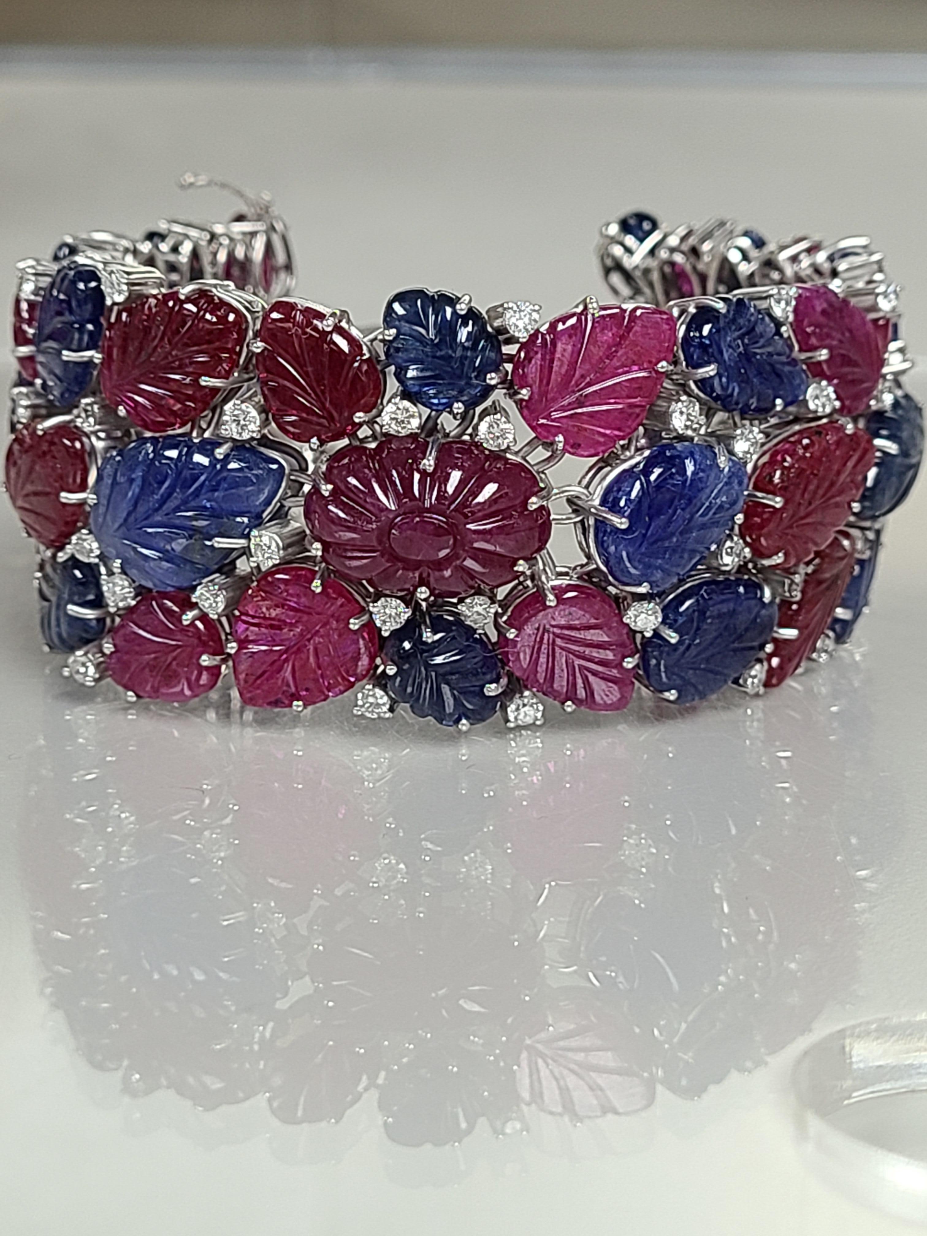 Natural Ruby and Blue Sapphire Un-Heat Bracelet with Diamonds in 18 Karat Gold For Sale 2