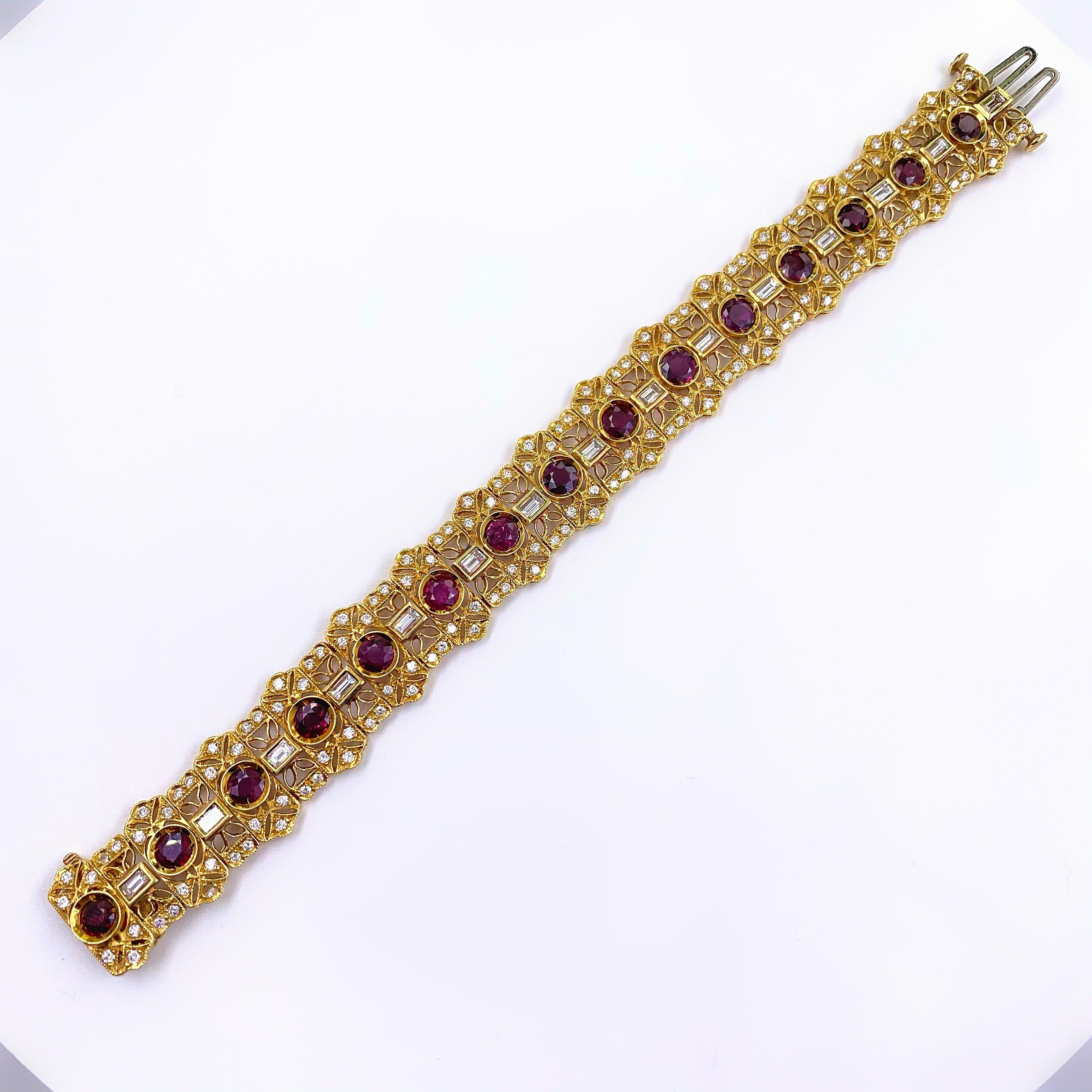 Armband aus 18 Karat Gelbgold mit natürlichem Rubin und Diamanten 10,60 Karat 6