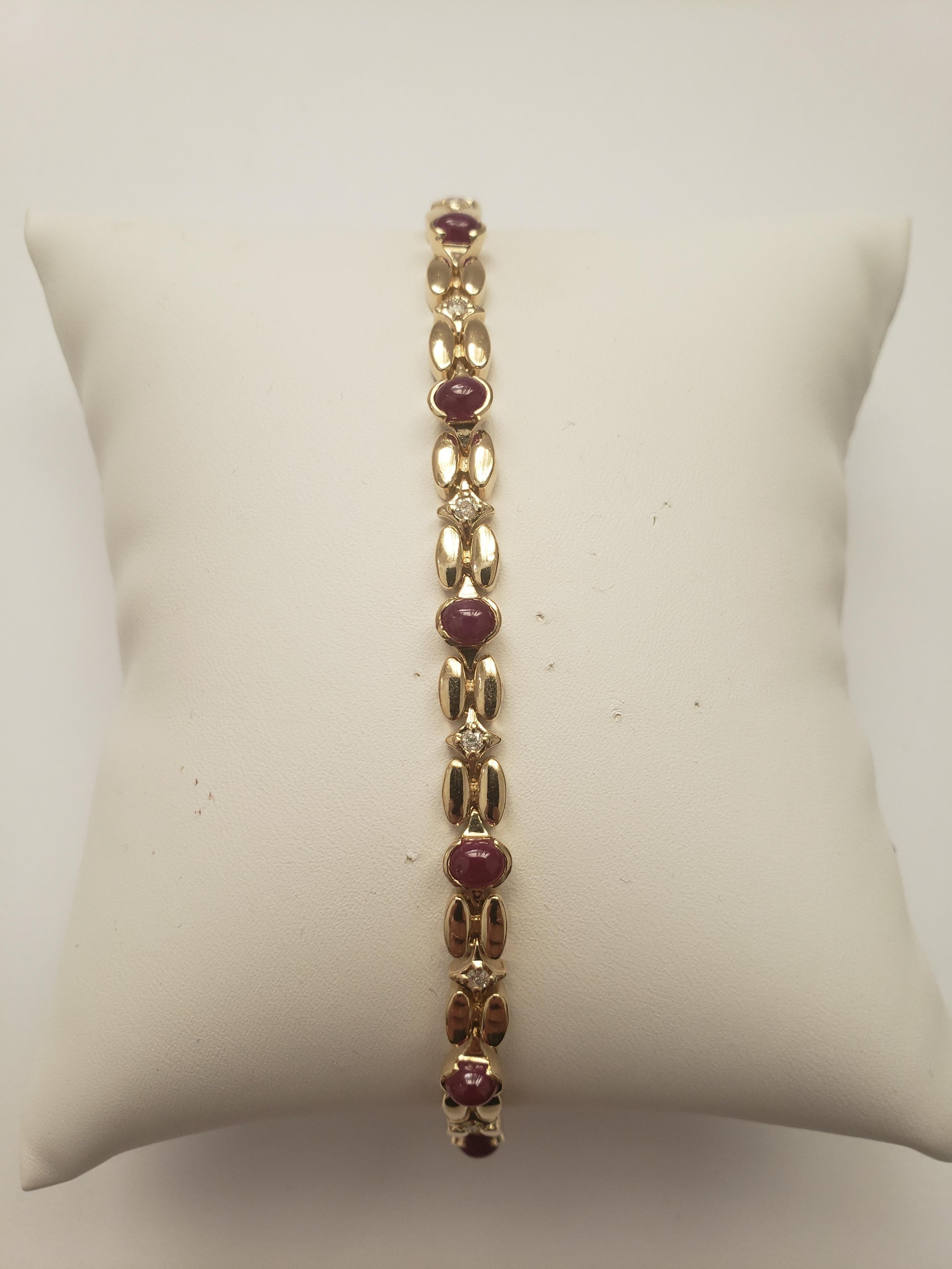 rubis naturel et diamants neufs  Bracelet en or jaune massif 14k en vente 12
