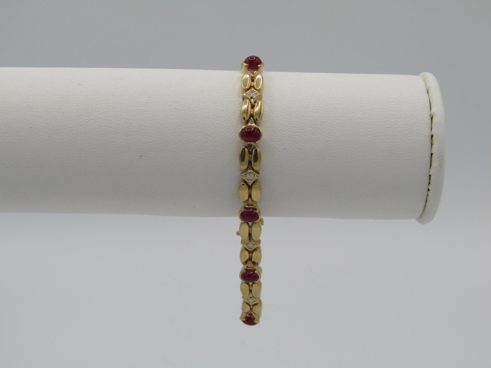 NEW Natural Ruby and Diamond  Bracelet in 14k Solid Yellow Gold For Sale 3