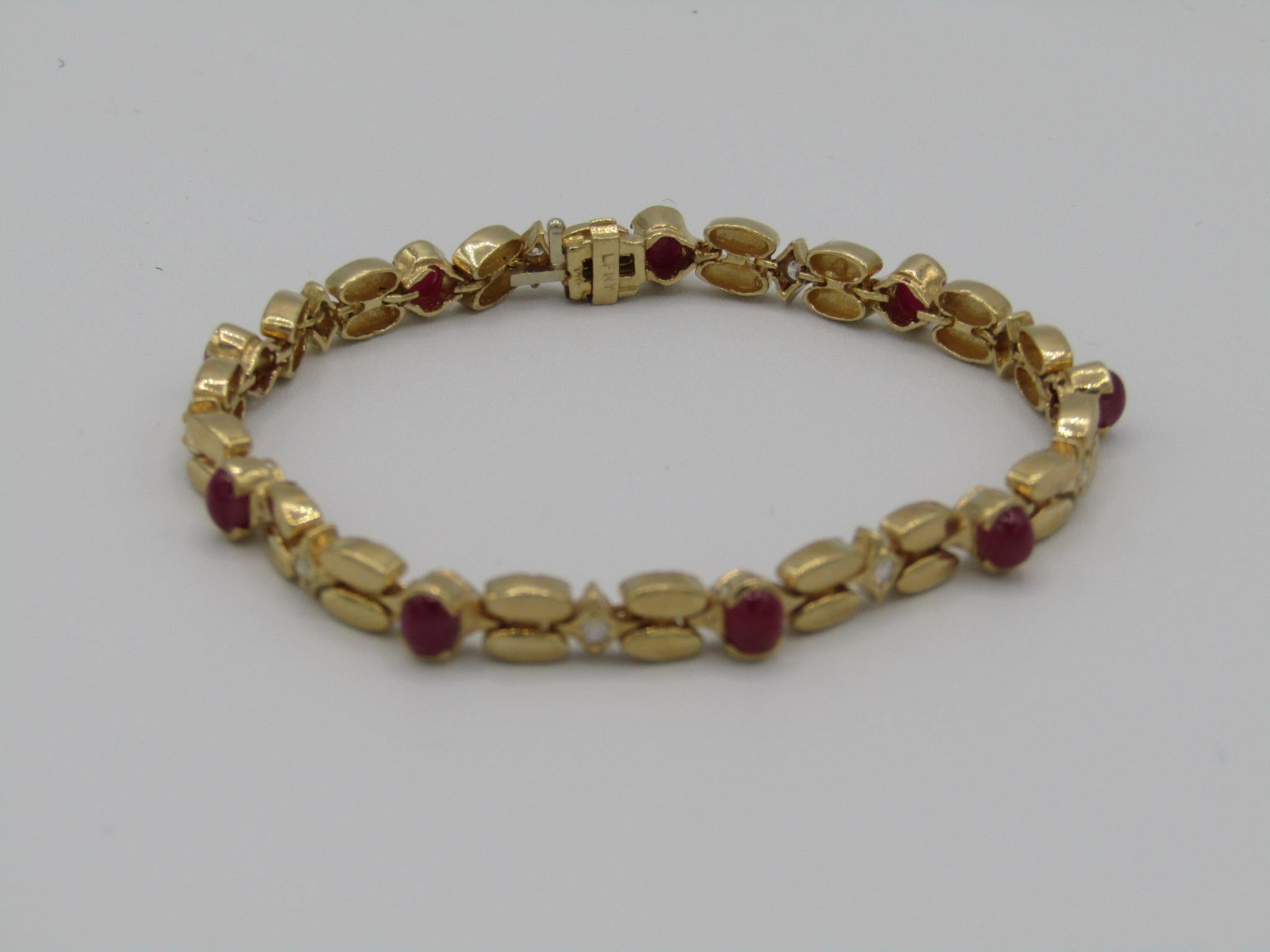 rubis naturel et diamants neufs  Bracelet en or jaune massif 14k en vente 4