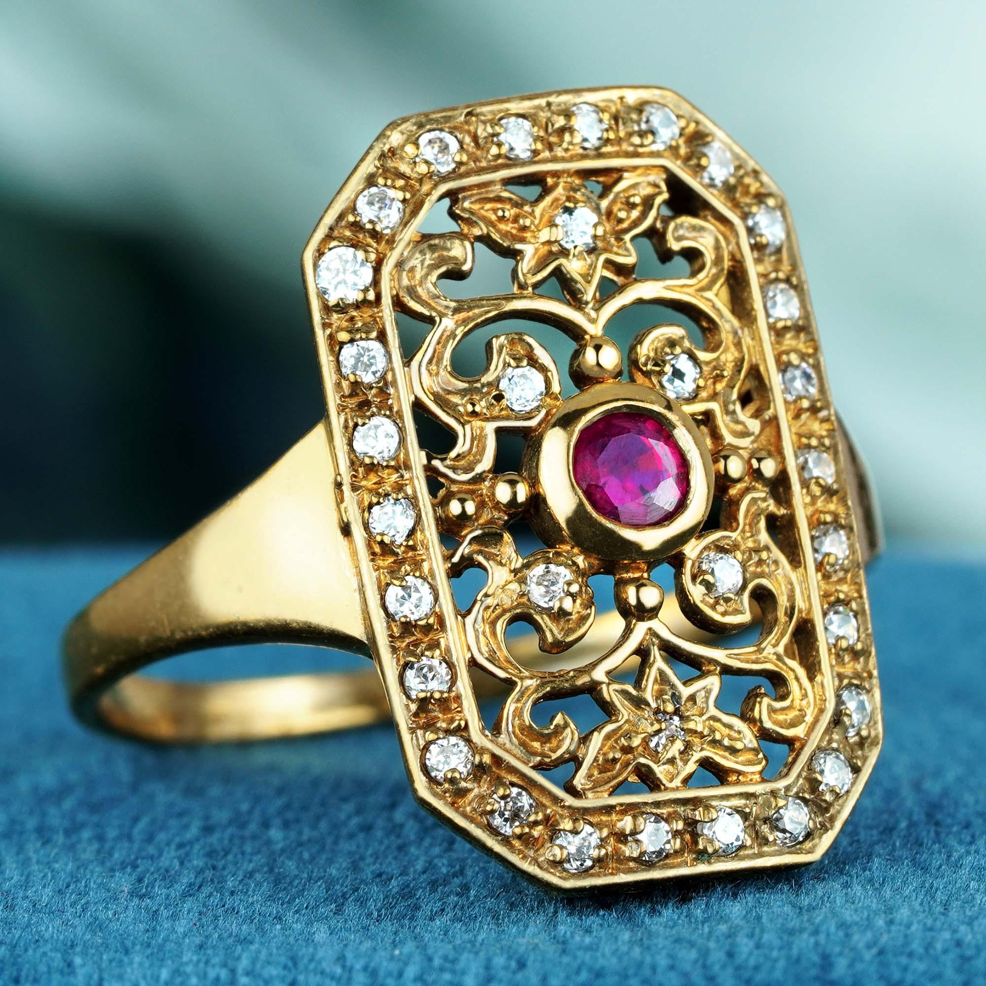 Im Angebot: Achteckiger filigraner Ring aus massivem 9 Karat Gelbgold mit natürlichem Rubin und Diamanten () 3