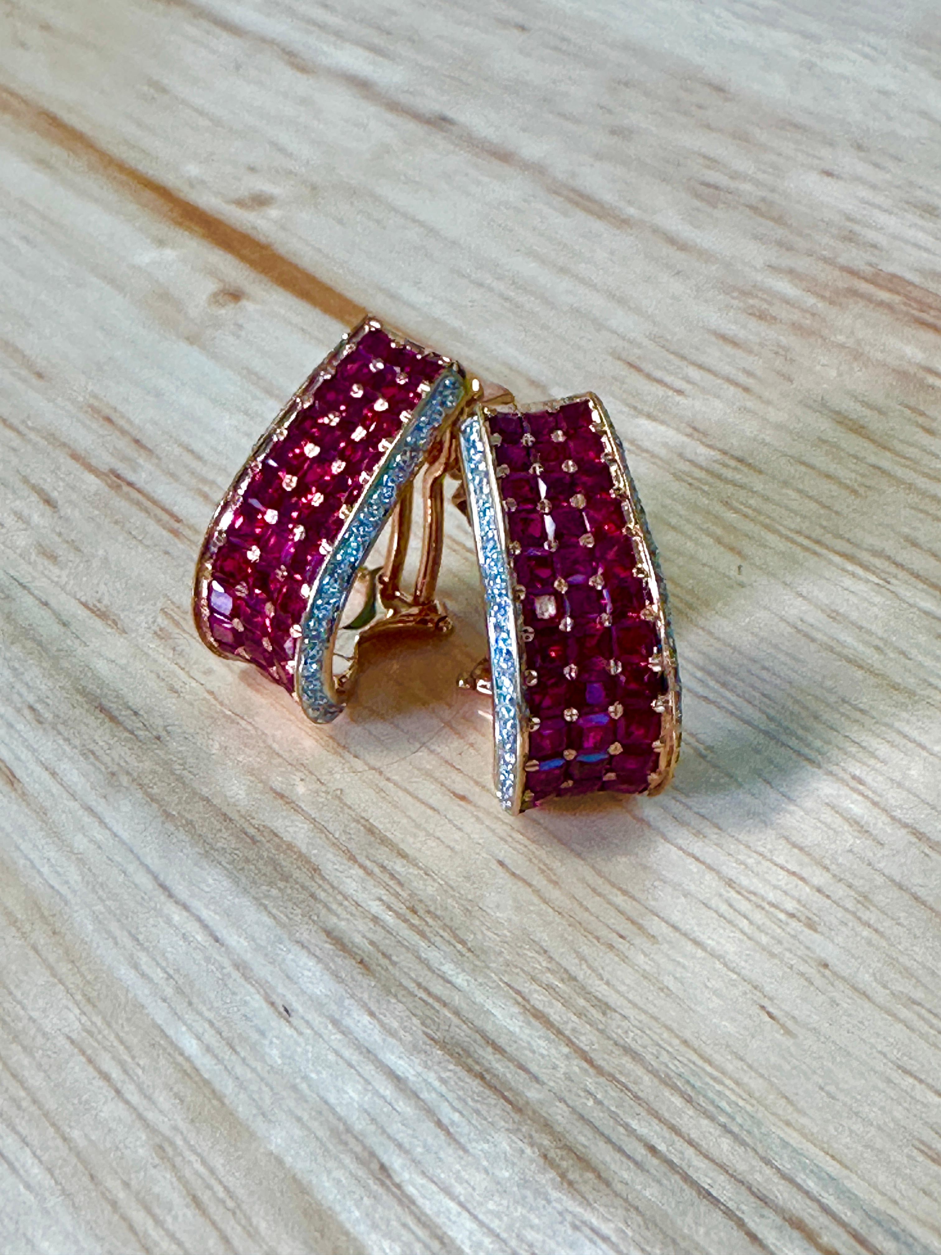 Taglio princess Orecchini a nastro in oro rosa 14k con rubino naturale e diamanti in vendita