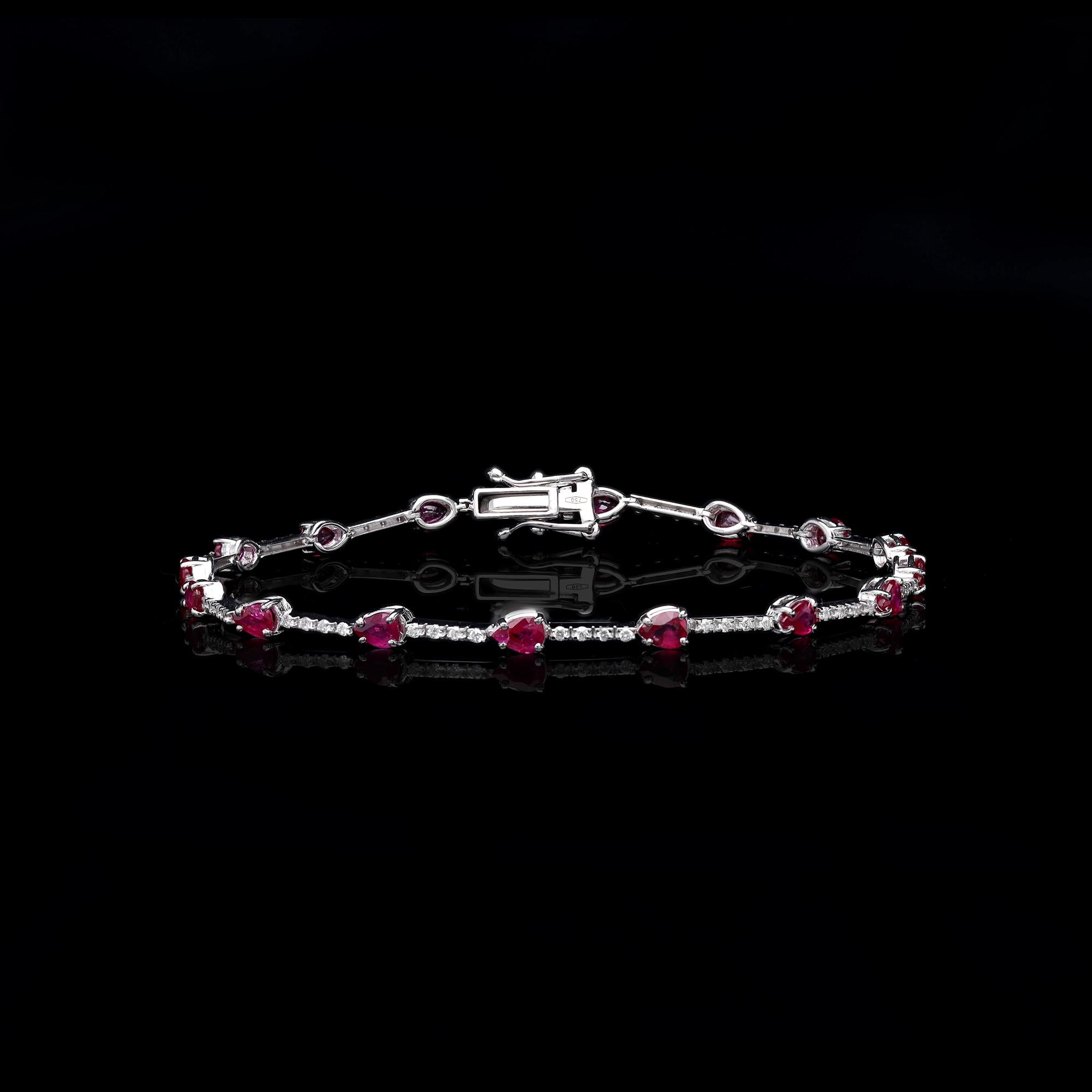 Mixed Cut Natural Ruby bracelet with diamond 0.40 cts in 18k gold For Sale
