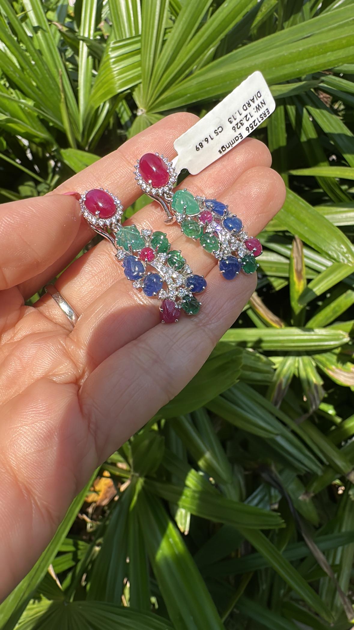 Pendientes de cabujón de rubí natural, zafiros azules tallados, esmeralda, rubí y diamantes en venta 1