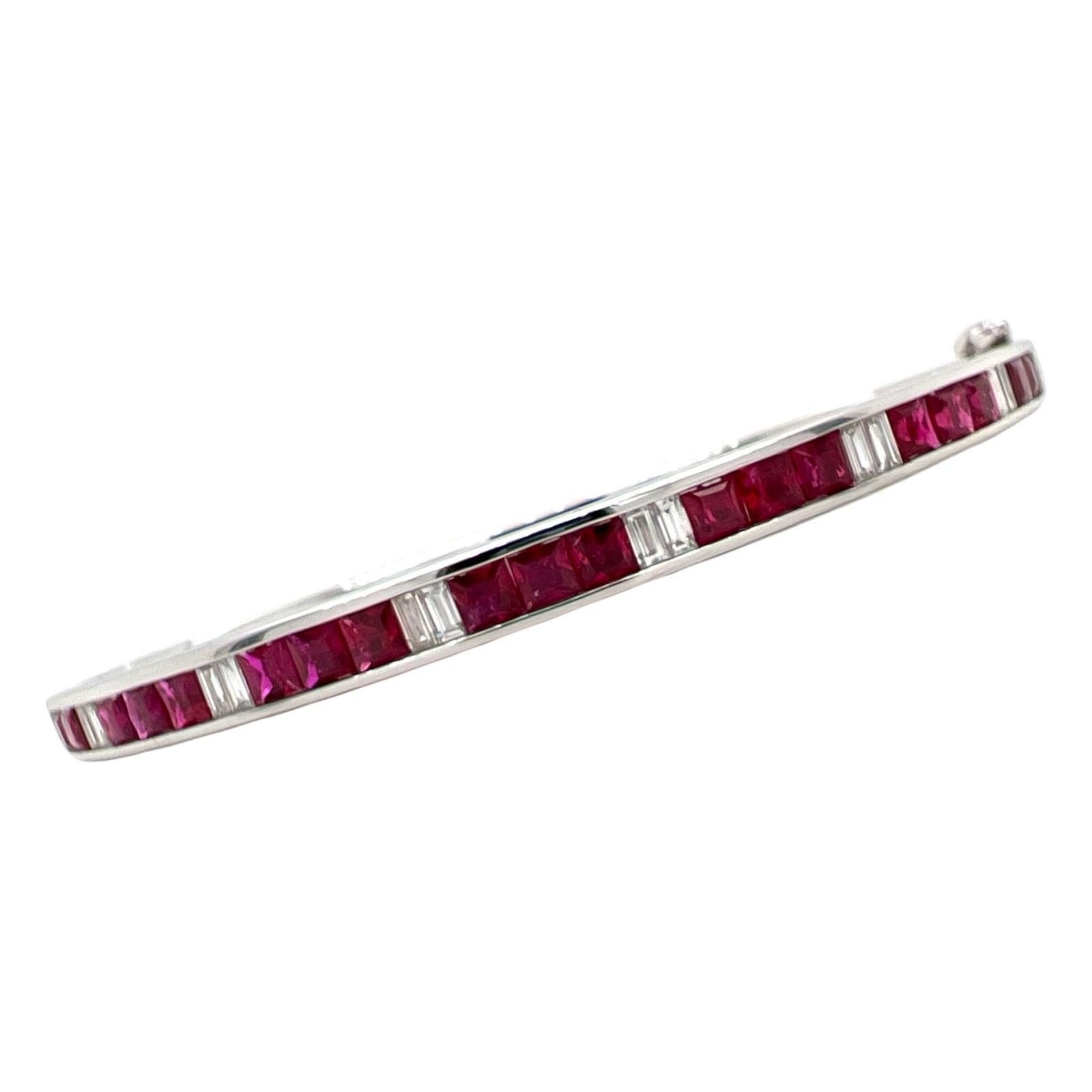 Natural Ruby Diamond 18 Karat White Gold Hinged Bangle Bracelet Stackable