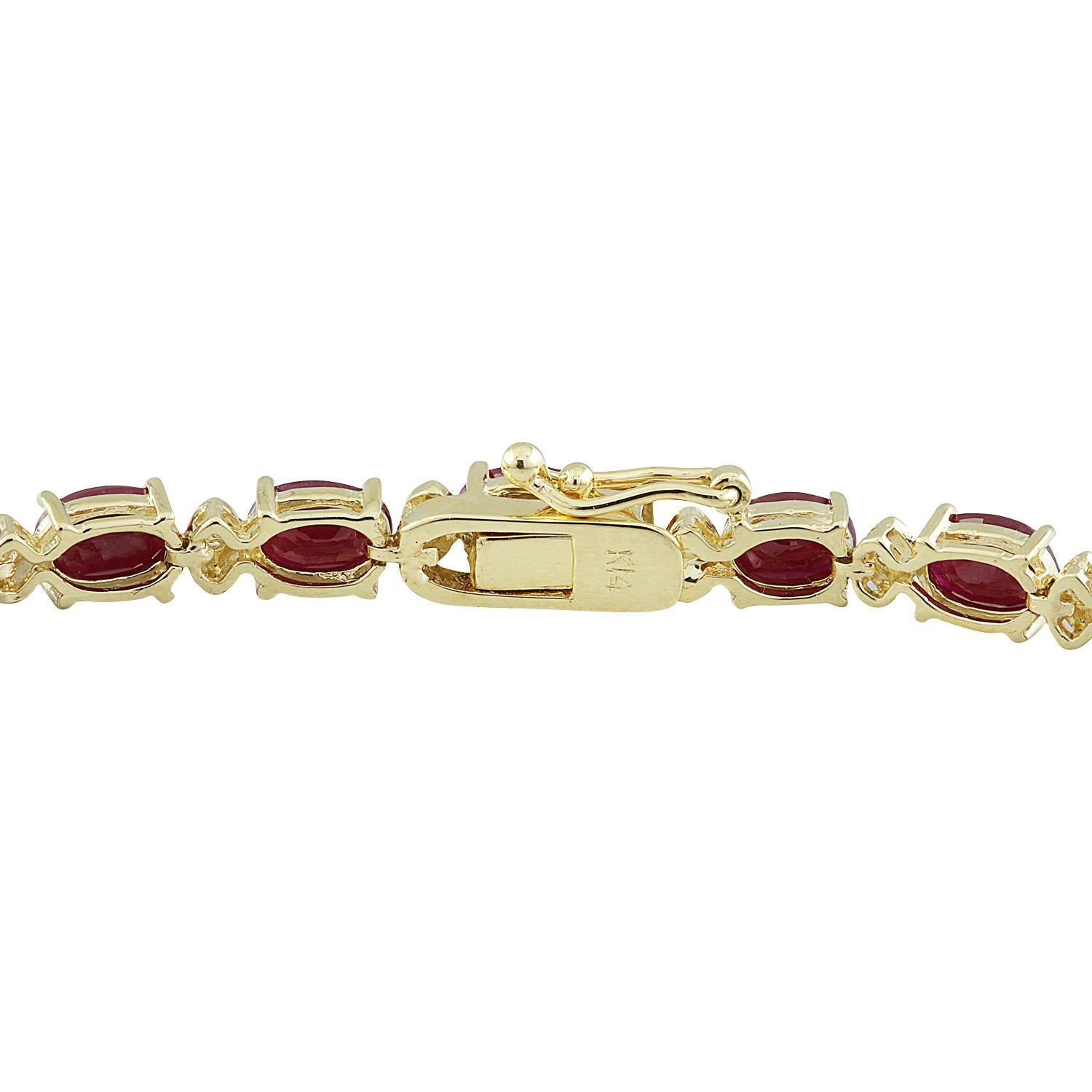 Women's Natural Ruby Diamond Bracelet In 14 Karat Yellow Gold For Sale