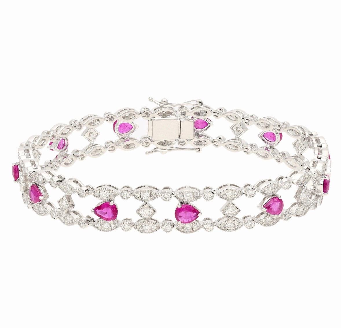 Pulsera de diamantes y rubíes naturales en oro de 18 quilates en Nuevo estado para la venta en jaipur, IN