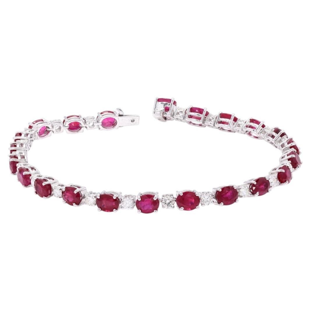 Natural Ruby & Diamond Bracelet in 18k Gold For Sale