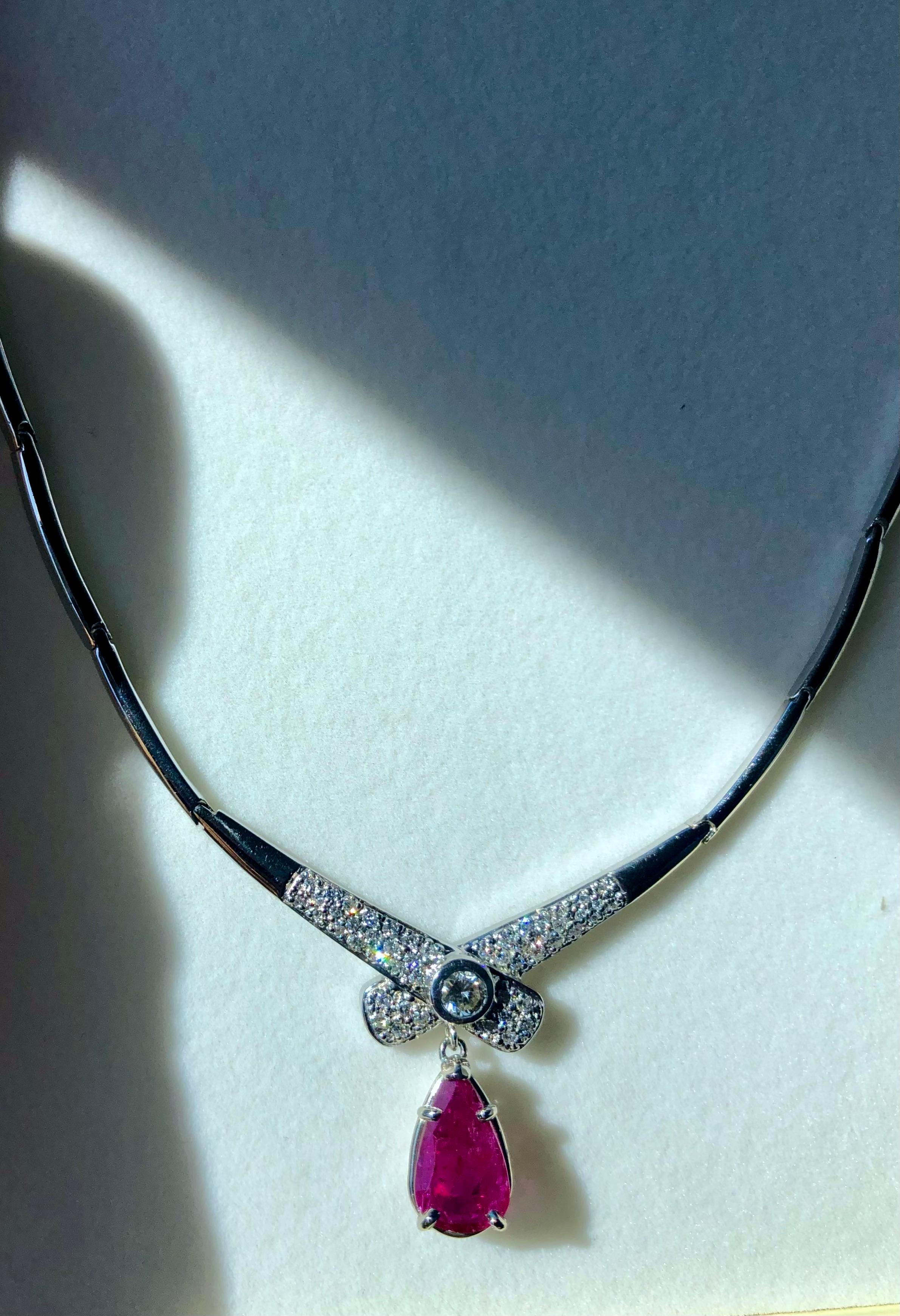 Natural Ruby and Diamond Drop Estate Necklace 14 Karat White Gold For Sale 8