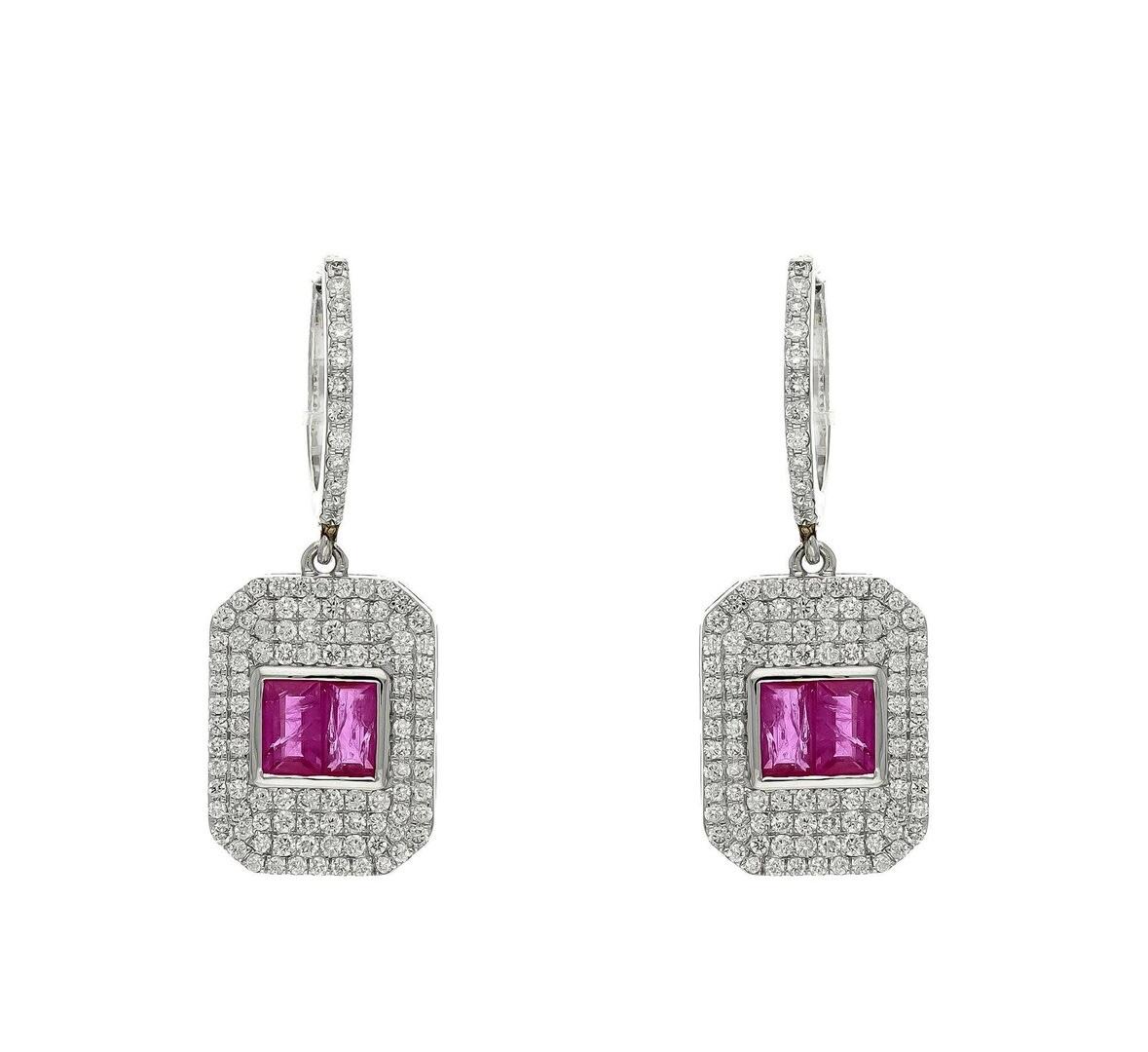 Pendiente de rubí natural y diamante en oro de 18k en Nuevo estado para la venta en jaipur, IN