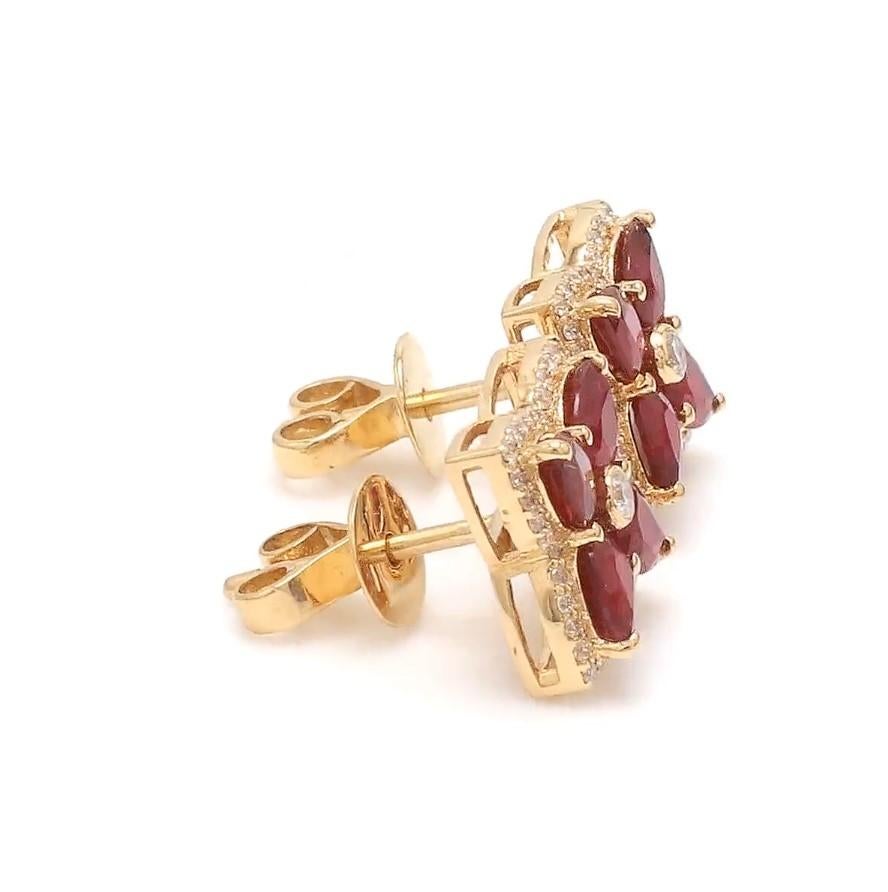 Boucle d'oreille en or 18k rubis naturel et diamant Pour femmes en vente