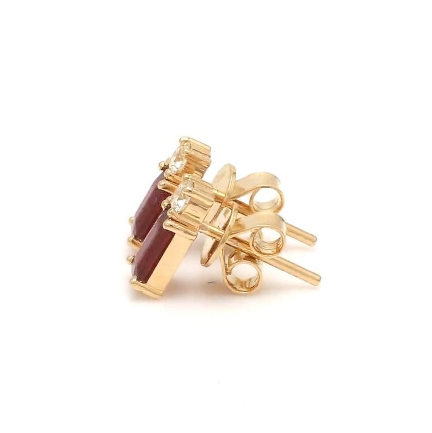 Taglio Asscher Orecchini con rubino naturale e diamante in oro 14k in vendita