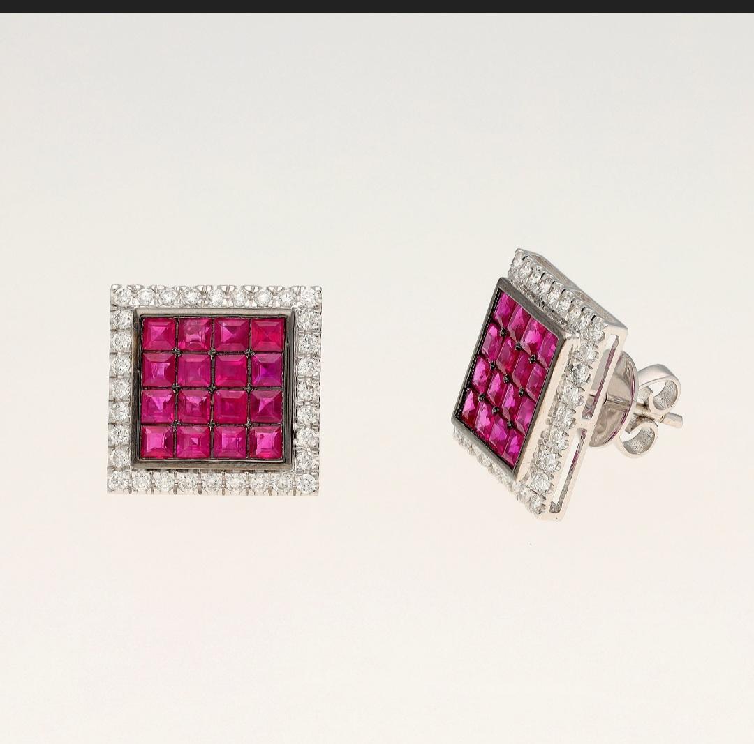 STONE DETAILS :
===============

❋ Stone : Ruby & Diamond  
❋ Stone Size : 2-3 MM Approx. (± 0.20 MM)
❋ Stone Shape : Square Cut
❋ Stone Color : As Shown In Picture
❋ Stone Weight : 3.65 Cts. Approx.
❋ Stone Type : Natural

❋ Diamond Weight : 0.85