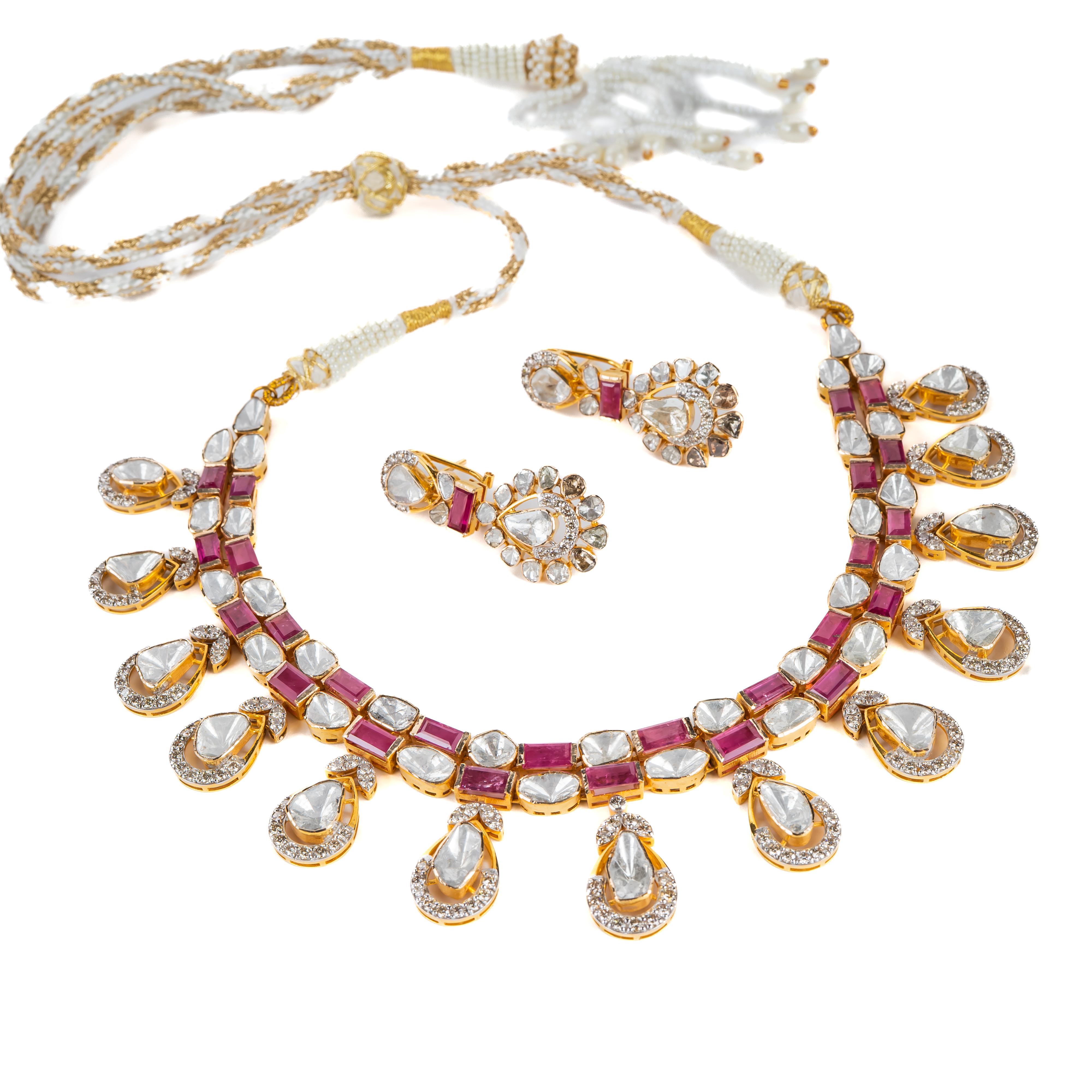 Natural Ruby & diamond polki necklace set in 14k gold (Gemischter Schliff) im Angebot