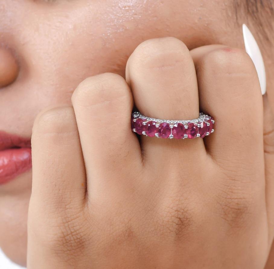 Ruby diamond oval eternity band ring gold  Natural 5x4MM 8-9CTW ruby diamond ring 14k 18k gold  Ruby eternity stackable oval ring gold

GEMSTONE DETAILS :
✦ Gemstone : Ruby
✦ Gemstone Type : Natural
✦ Gemstone Size : 5x4 mm
✦ Gemstone Shape : Oval
✦