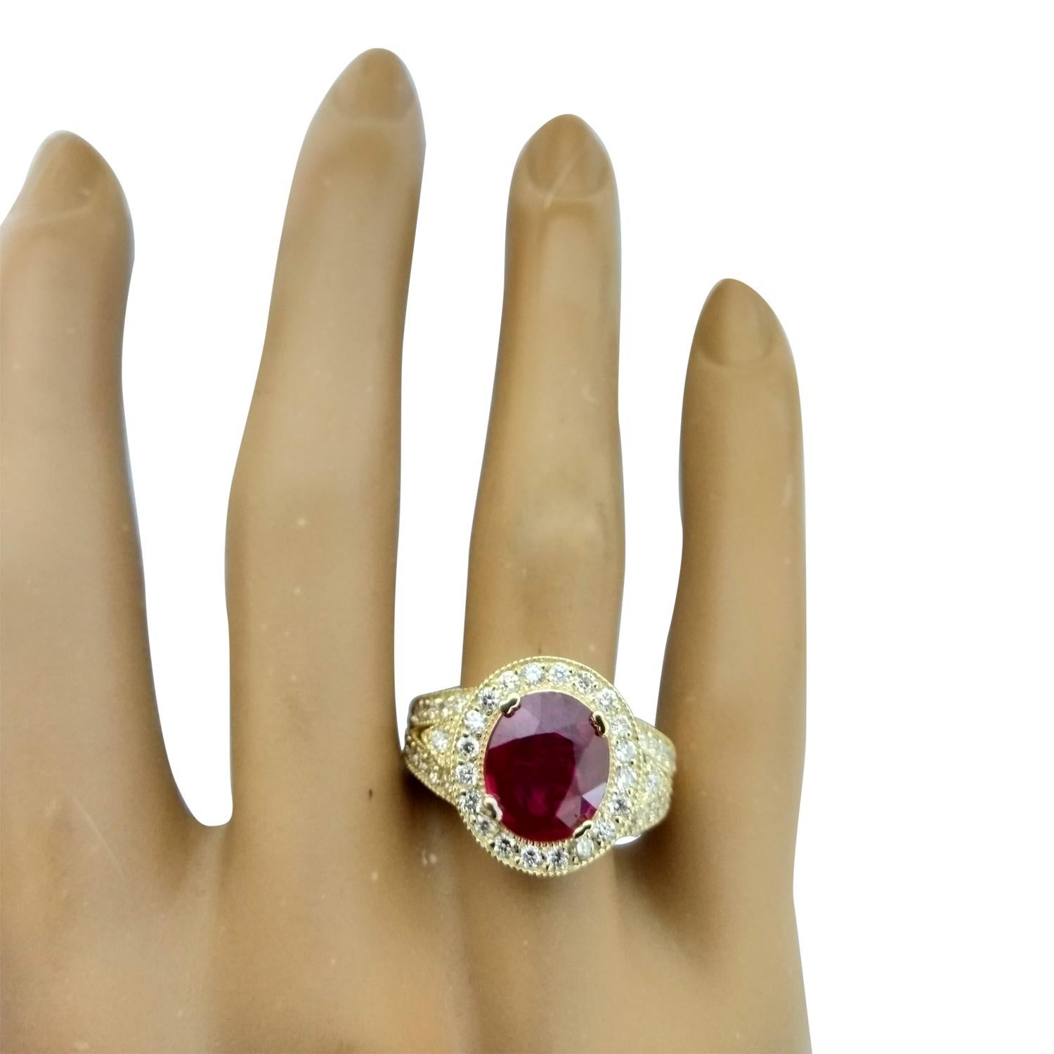 Natural Ruby Diamond Ring In 14 Karat Yellow Gold For Sale 1