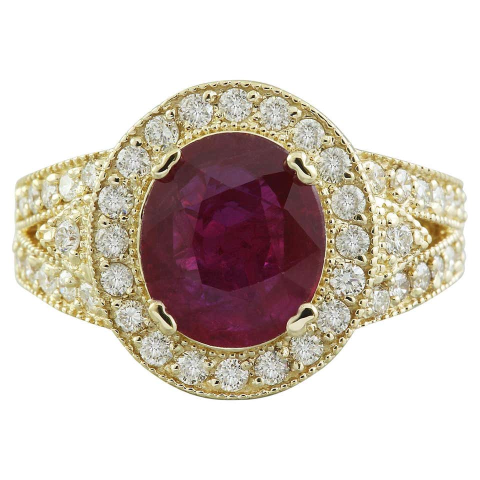 Ruby Diamond Ring In 14 Karat Yellow Gold For Sale at 1stDibs