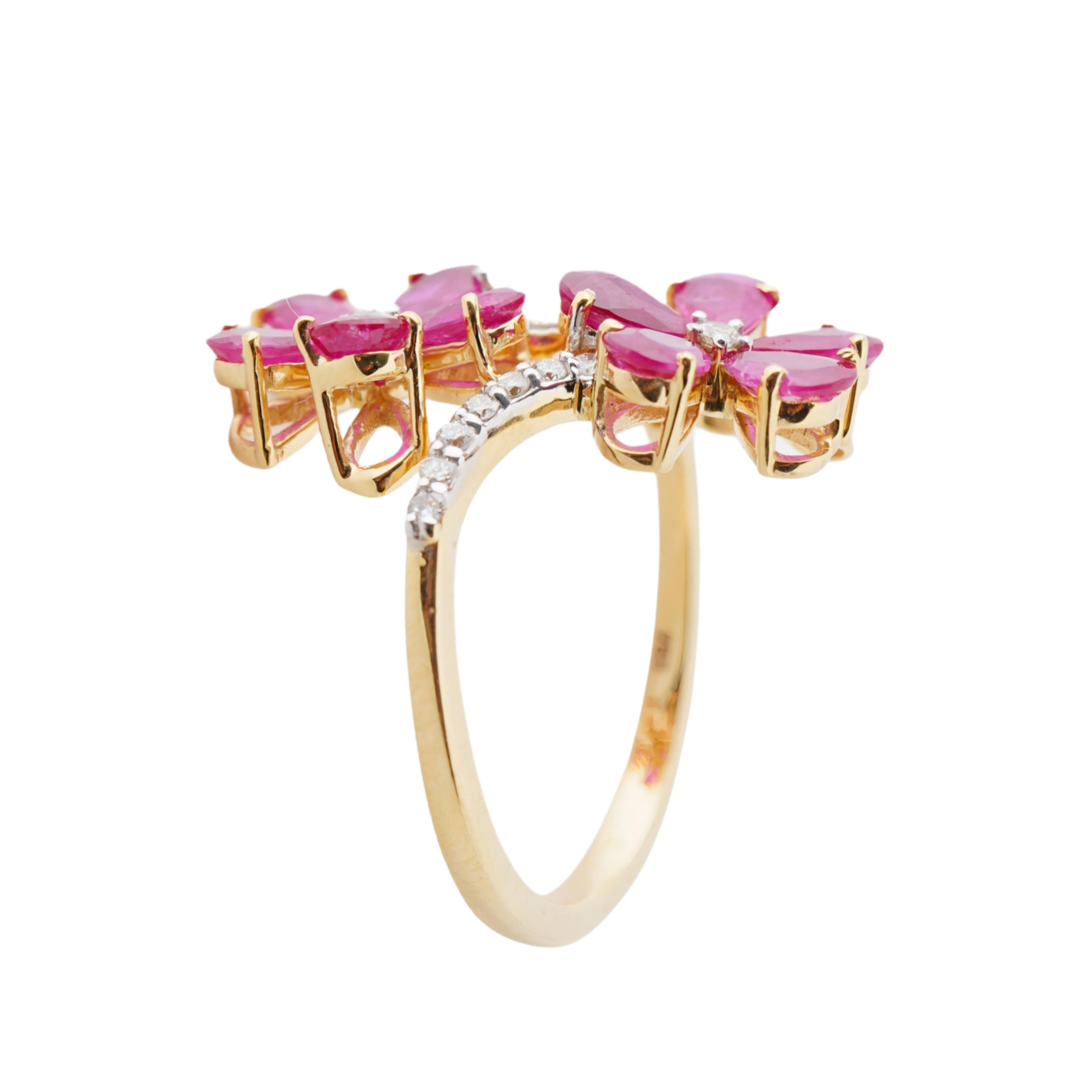 Ring mit natürlichem Rubin und Diamanten aus 14k Gold (Asscher-Schliff) im Angebot