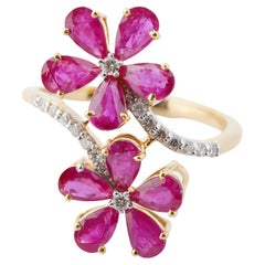 Ring mit natürlichem Rubin und Diamanten aus 14k Gold
