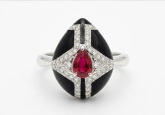Natural Ruby & Diamond Ring in 18k Gold