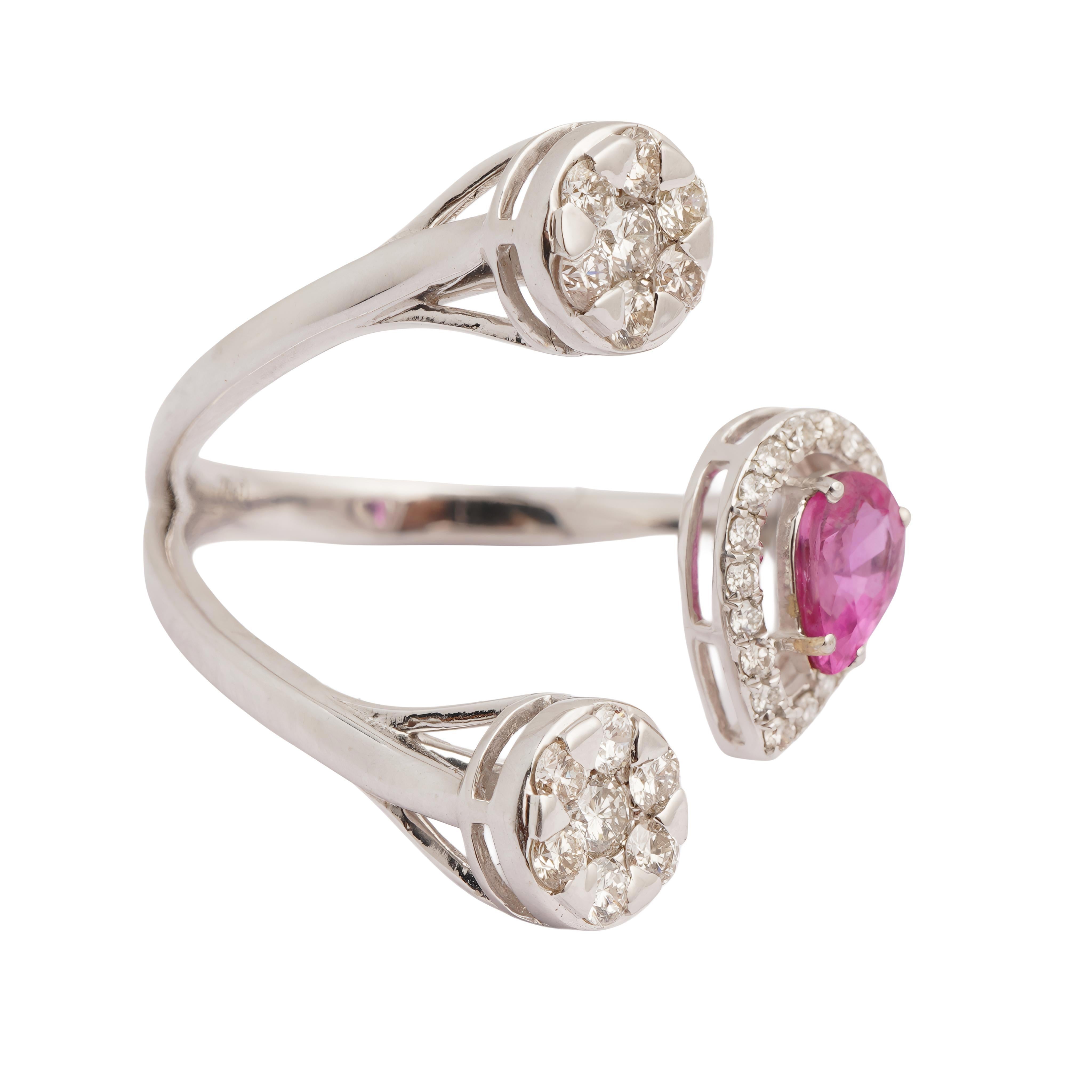 Natural ruby diamond ring in 18k gold In condizioni Nuovo in vendita a jaipur, IN