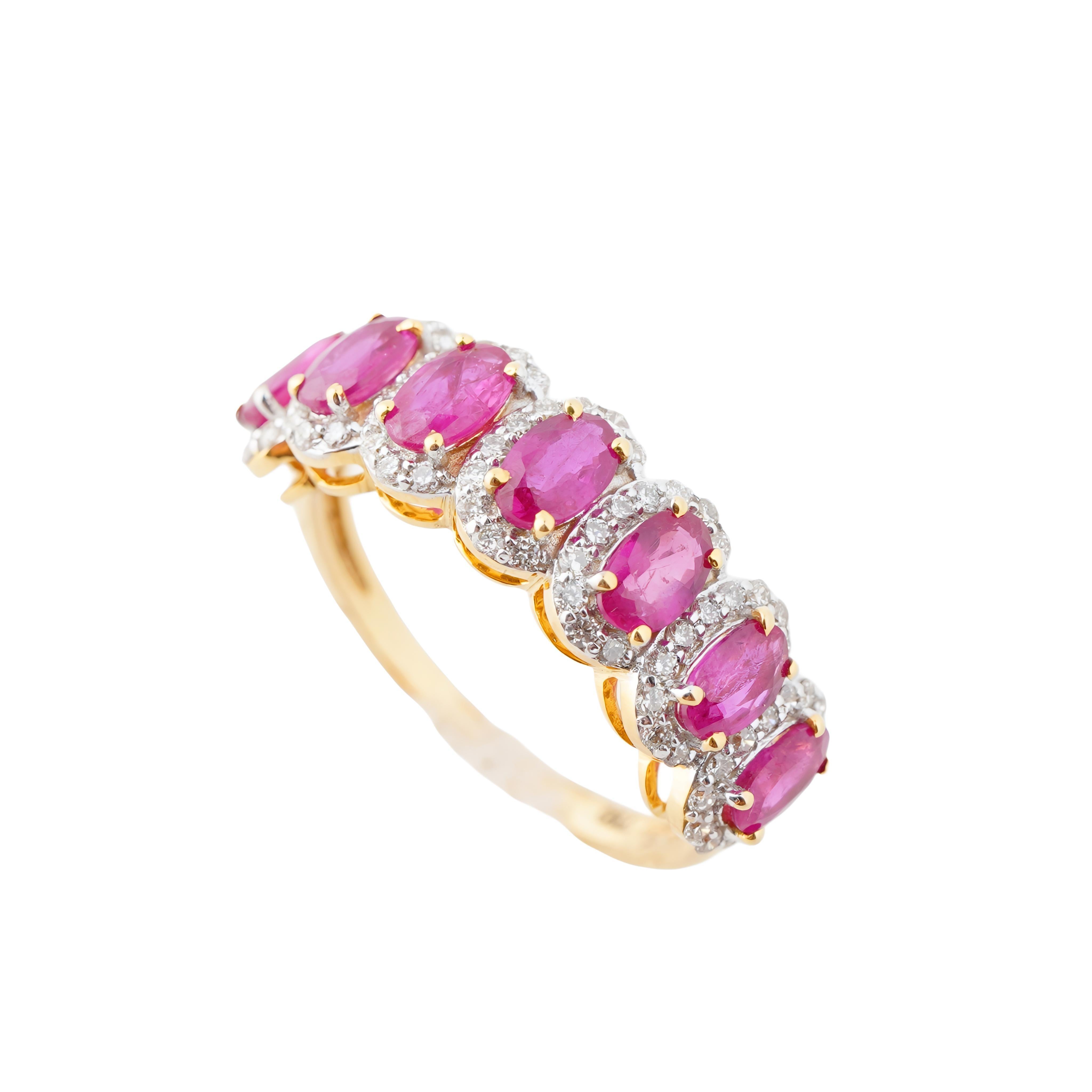 Ring mit natürlichem Rubin und Diamanten aus 18 Karat Gold Damen im Angebot