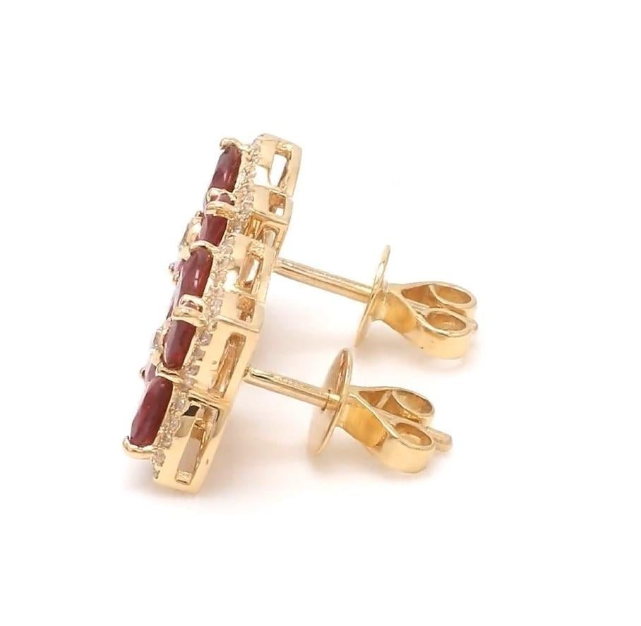 Taglio Asscher Borchie con diamante e rubino Nature  orecchino in oro 18k in vendita