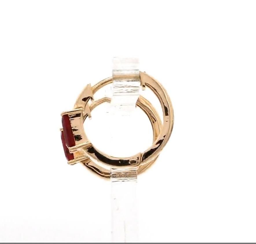 Taglio Asscher Orecchino con rubino Nature in oro 14k in vendita