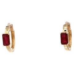Natural ruby earring in 14k gold