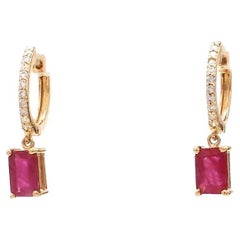 1.39 Cts Natural ruby earring in 18k gold