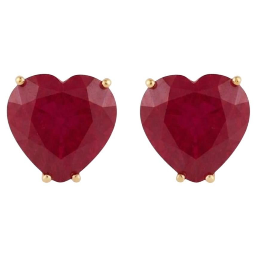 Natural Ruby Heart Cut Earrings in 18K Gold, 22.02ct, India For Sale
