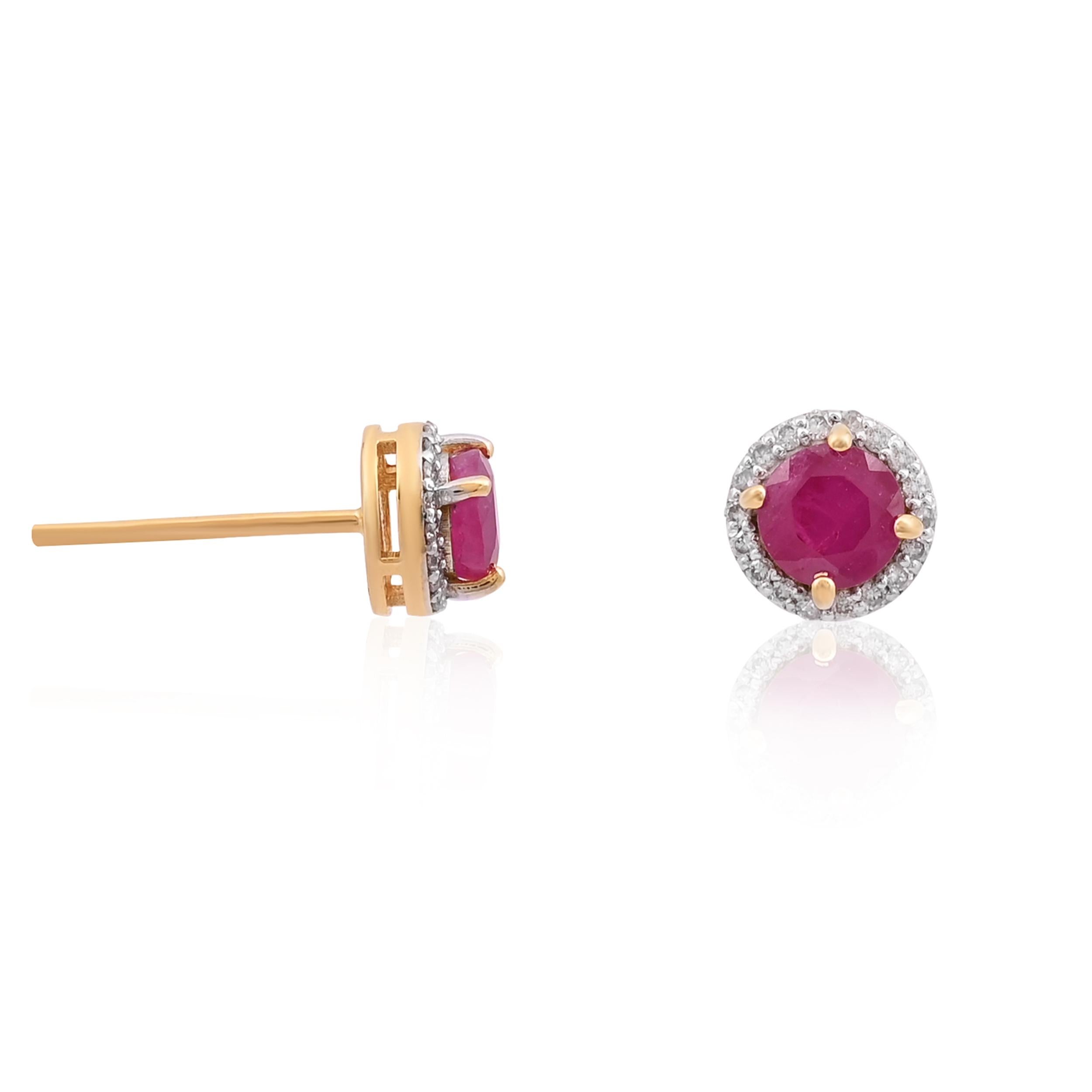 Questo è un orecchino di rubino naturale con diamante in oro 14k. I rubini sono di altissima qualità e i diamanti di ottima qualità, la chiarezza è vsi e il colore G

Rubino: 1,65 carati
Diamante : 0,19 carati
oro: 1,662 gm

Questo è un pezzo nuovo