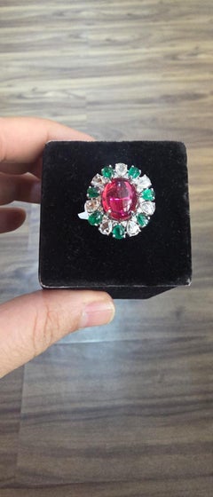 Natural Ruby, Emerald & Diamond Ring in 18K Gold, India, 6.06ct Ruby