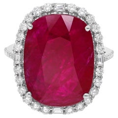 Bague cocktail en or blanc 14 carats avec rubis naturel et diamants, faite à la main