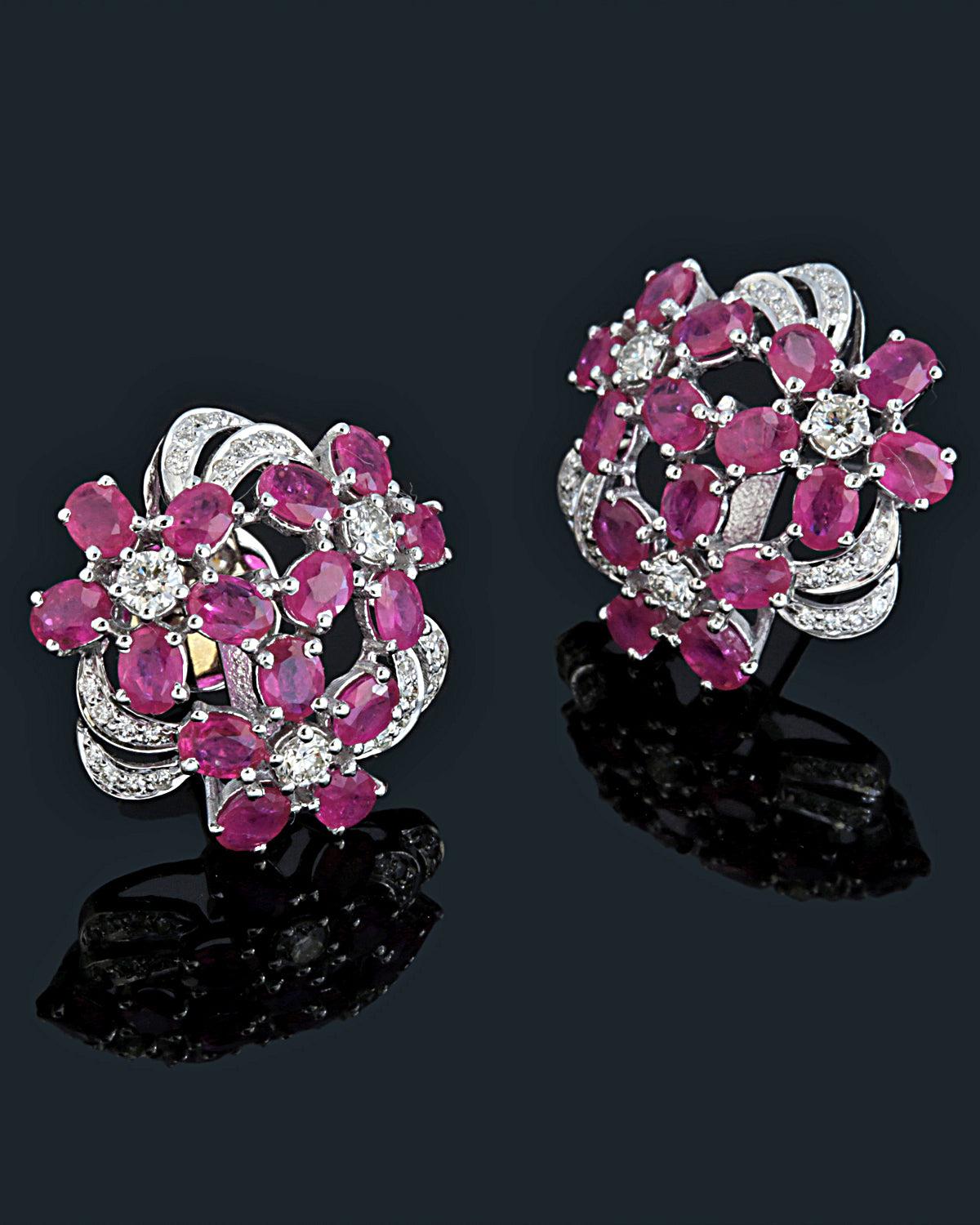 Pendientes de Oro Rubí Natural en 18K en Nuevo estado para la venta en jaipur, IN