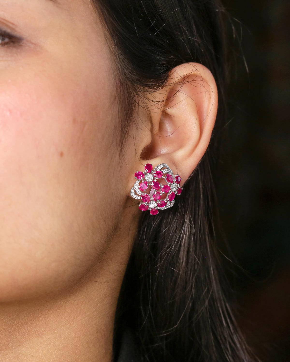 De las mujeres Pendientes de Oro Rubí Natural en 18K en venta