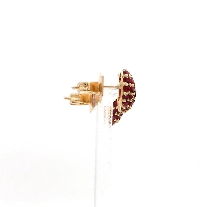 Naturale  borchie a forma di cuore con rubino in oro 14k In condizioni Nuovo in vendita a jaipur, IN