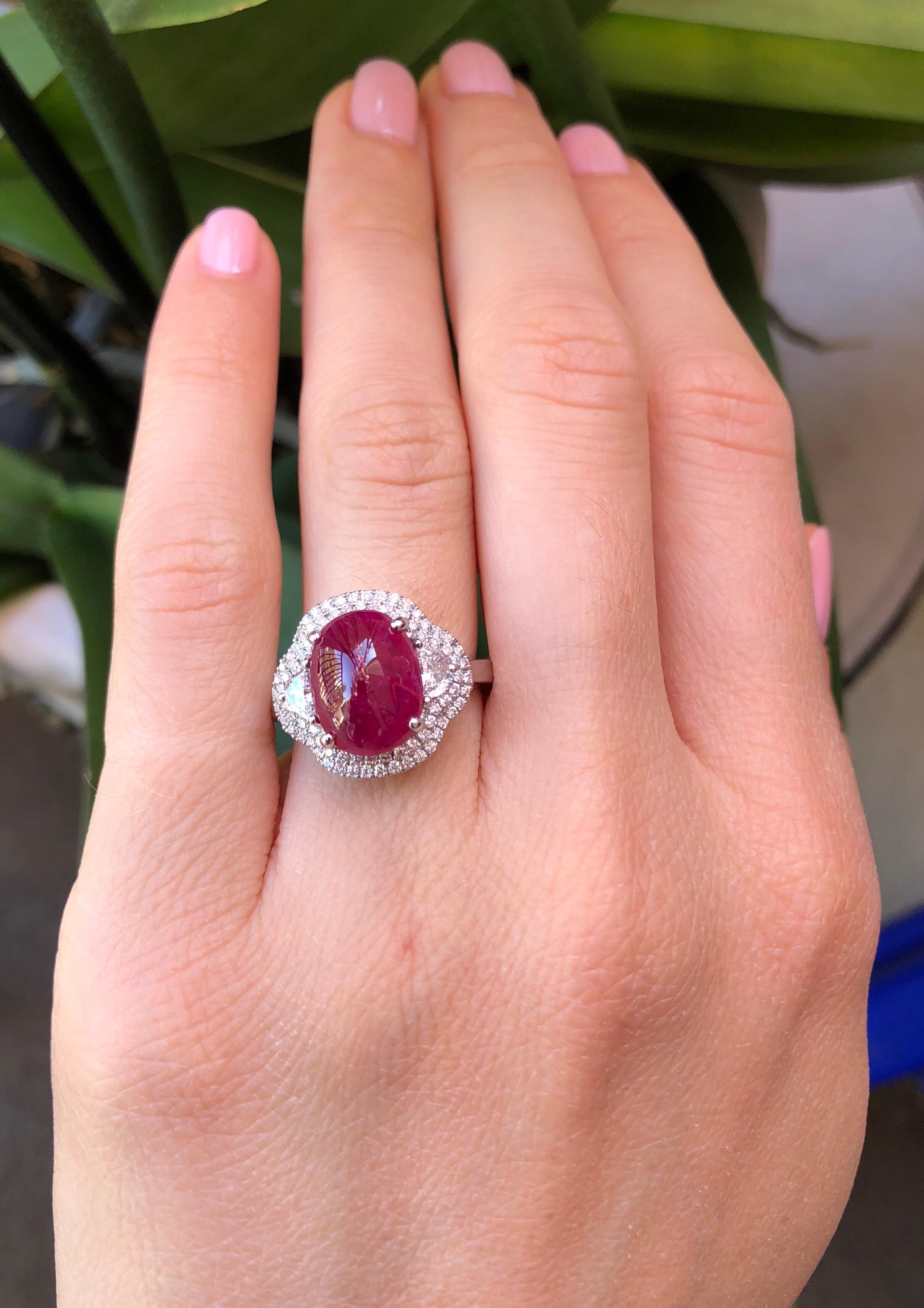 No Heat Ruby Ring Cabochon 5.00 Carats GIA Certified Unheated In New Condition In Beverly Hills, CA