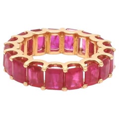 Natural ruby ring in 18k  gold