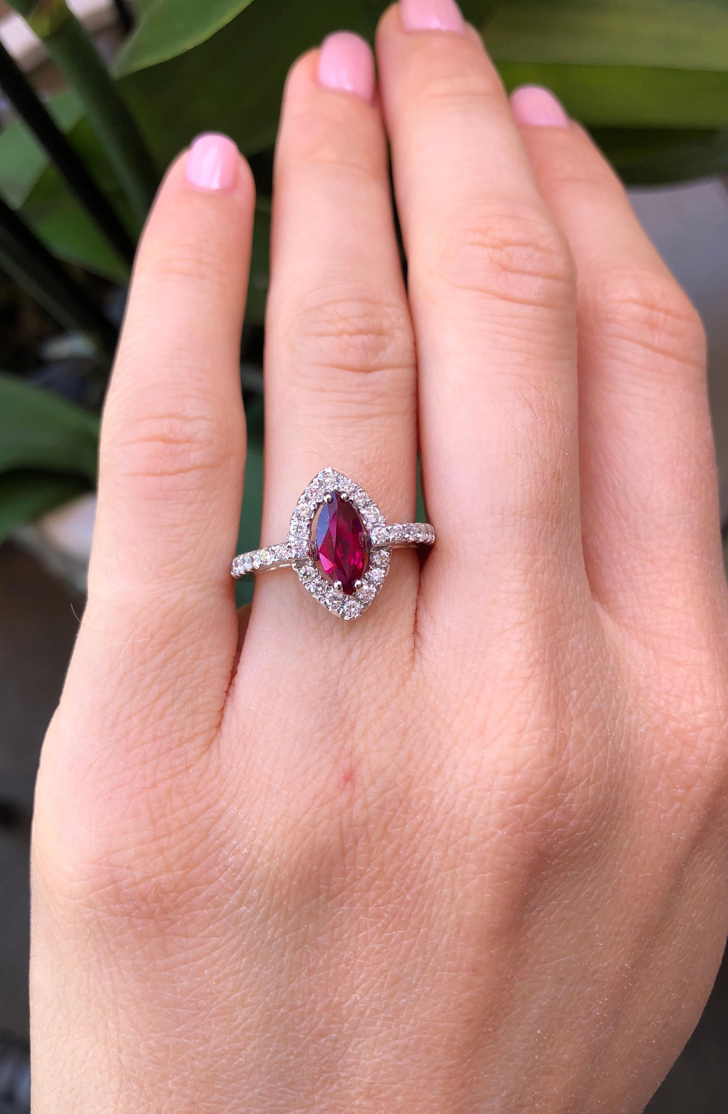 No Heat Ruby Ring 1.01 Carats GIA Certified Unheated In New Condition In Beverly Hills, CA