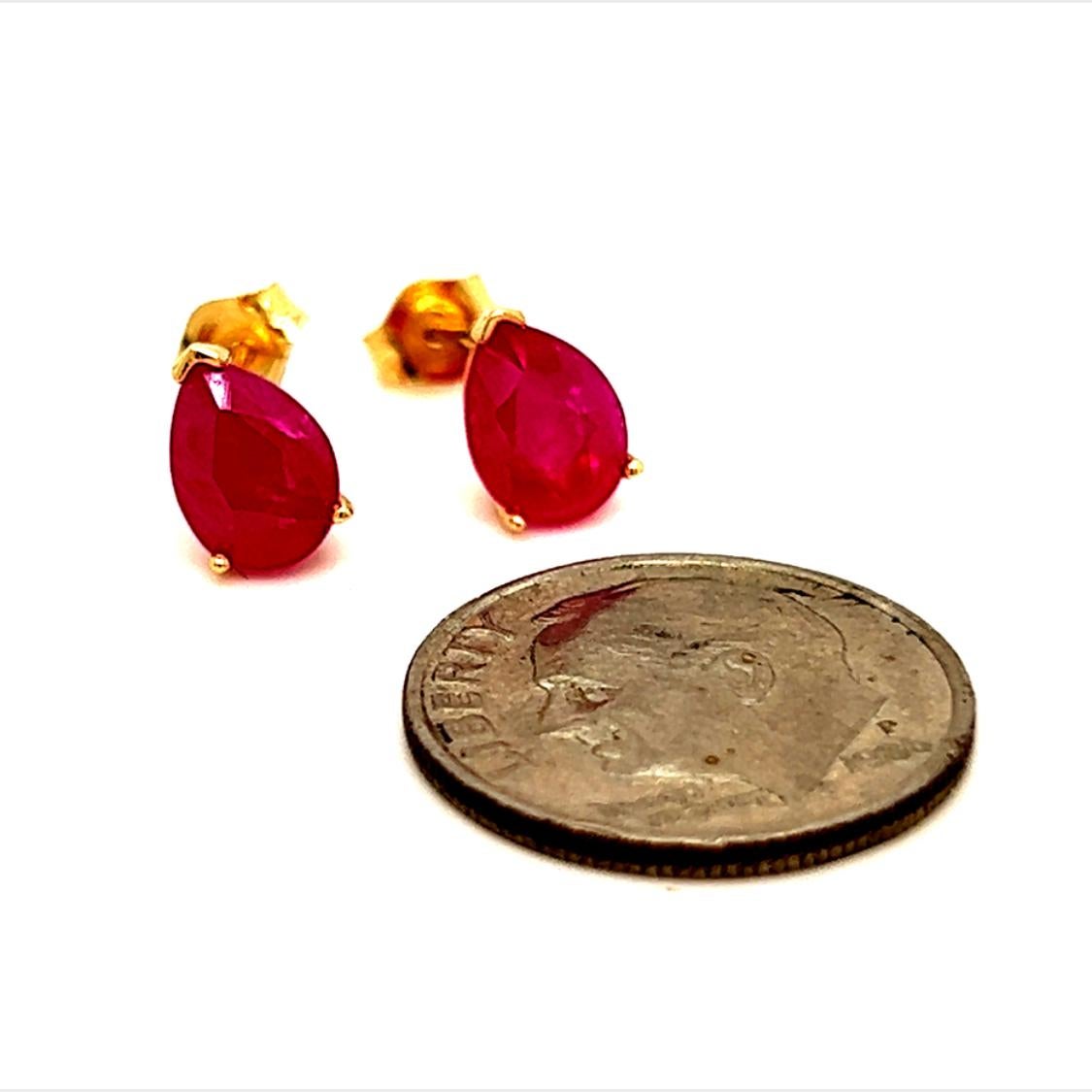 Pear Cut Natural Ruby Stud Earrings 14k Gold 2.40 TCW Certified For Sale