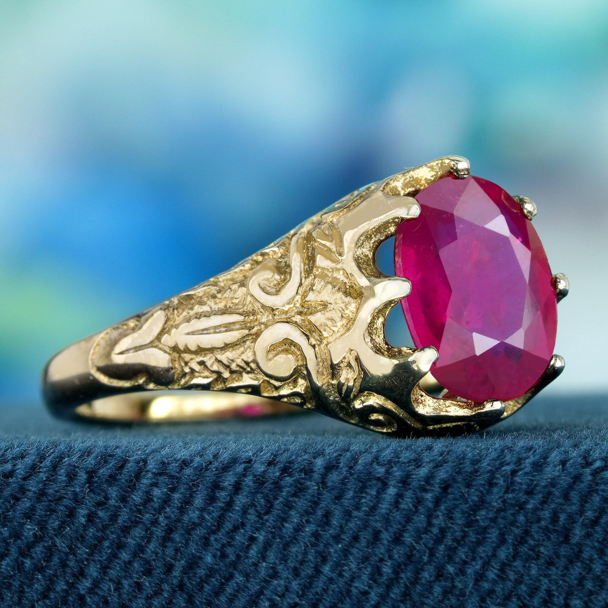 Édouardien Bague sculptée de style vintage en or jaune 9 carats massif en vente
