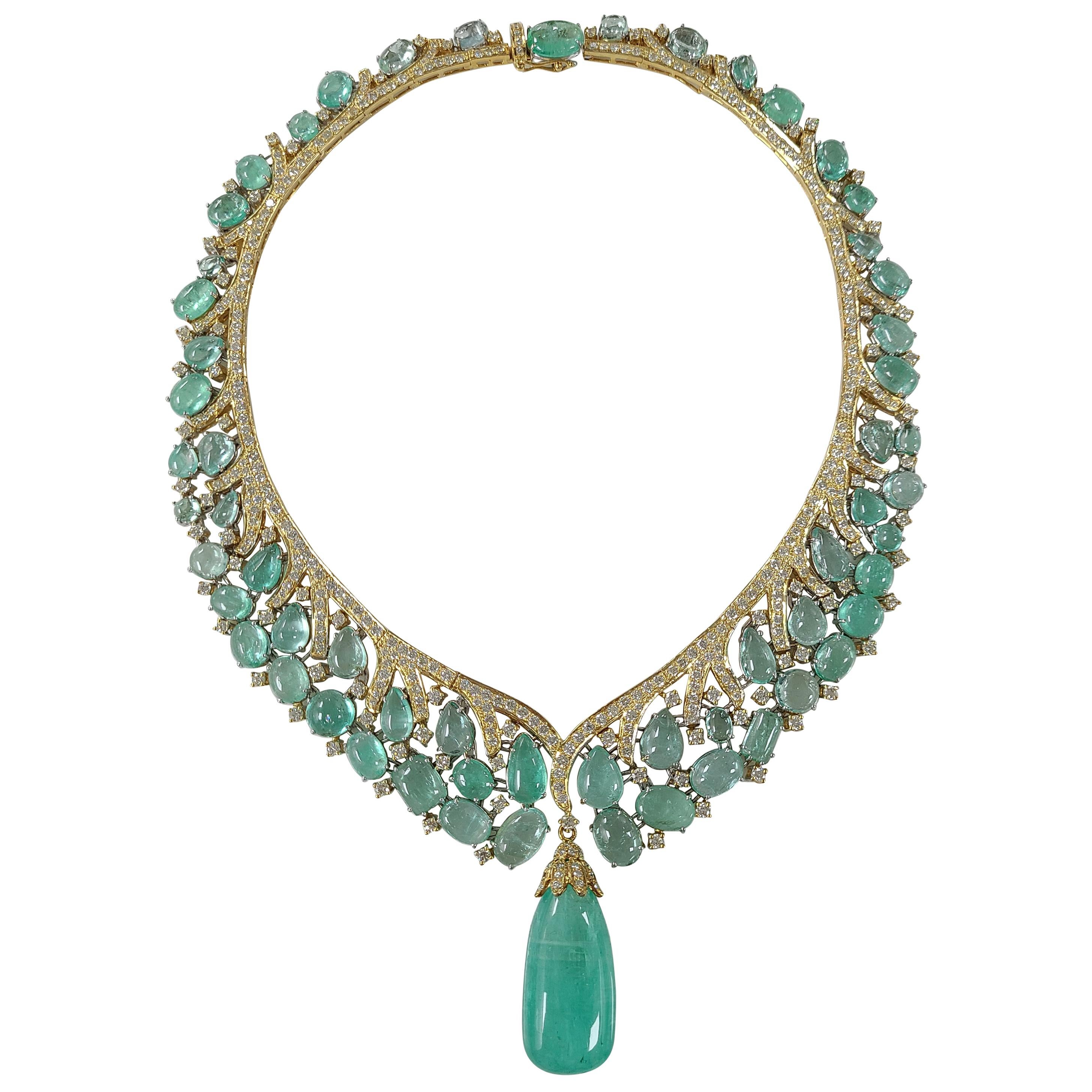 Natural Russian Emerald Necklace Set in 18 Karat Gold with Diamonds